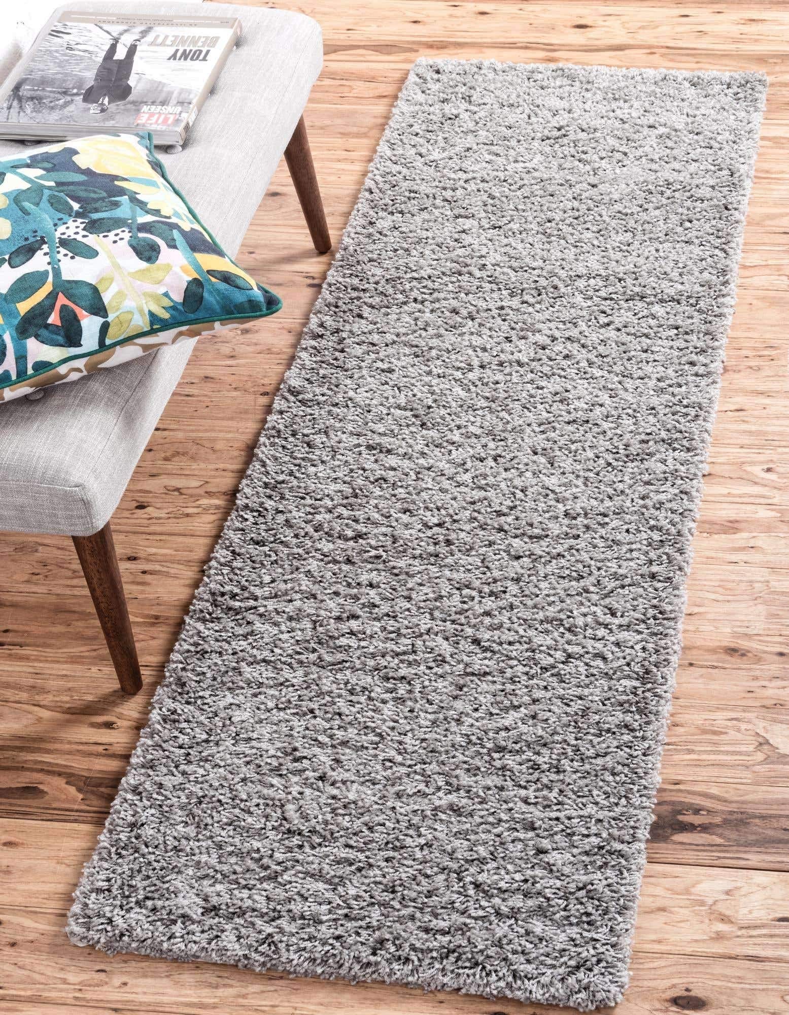 Unique Loom Solo Solid Shag Collection Modern Plush Cloud Gray Runner Rug (2' 2 x 6' 5)