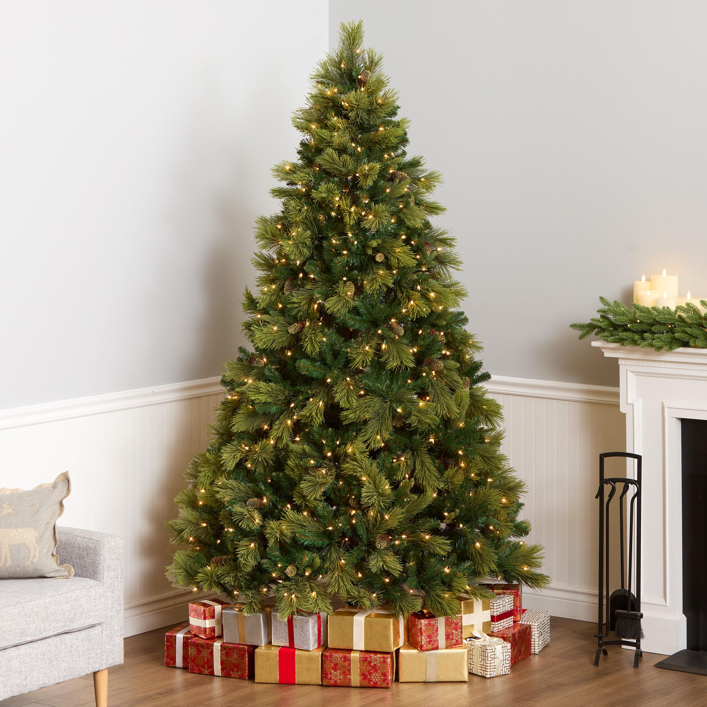 National Arbre 2,1 m. Carolina en pin Clair Arbre avec lumières