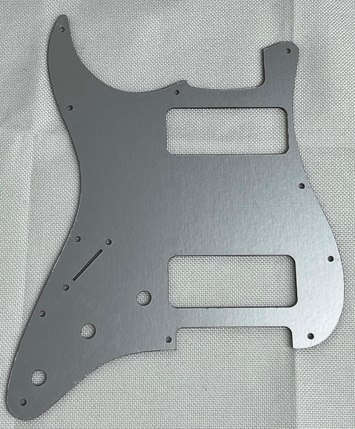 For Fit Fender Stratocaster P90 2 Pickup Strat Style Guitar Pickguard (1 Ply Acrylic Gold)