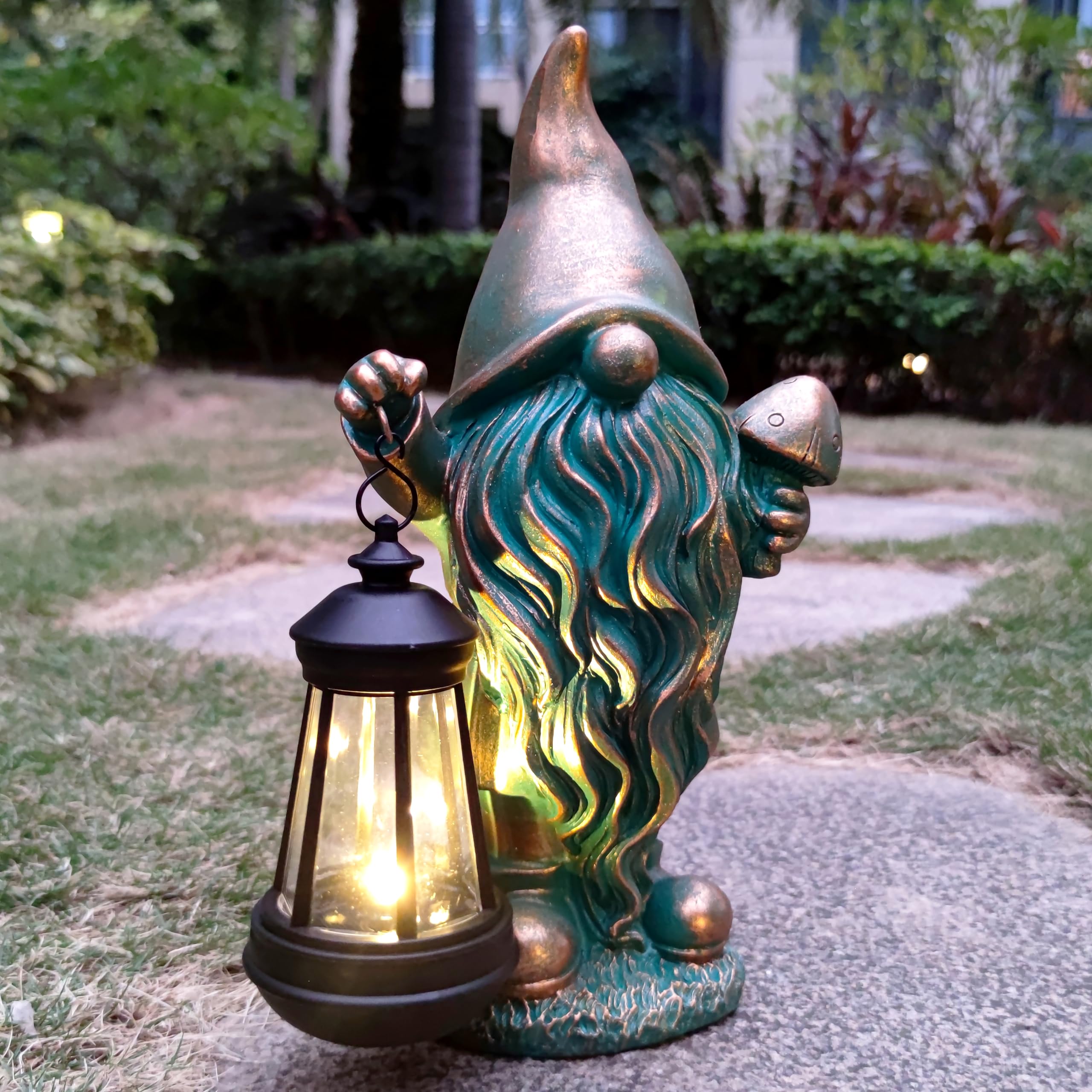 RCTTICUU Gnomes Garden Statue Outdoor Décor with Solar Lights Lantern,Gnome Solar Light Figurines Outside Decorations for Yard，Lawn Patio, Balcony,