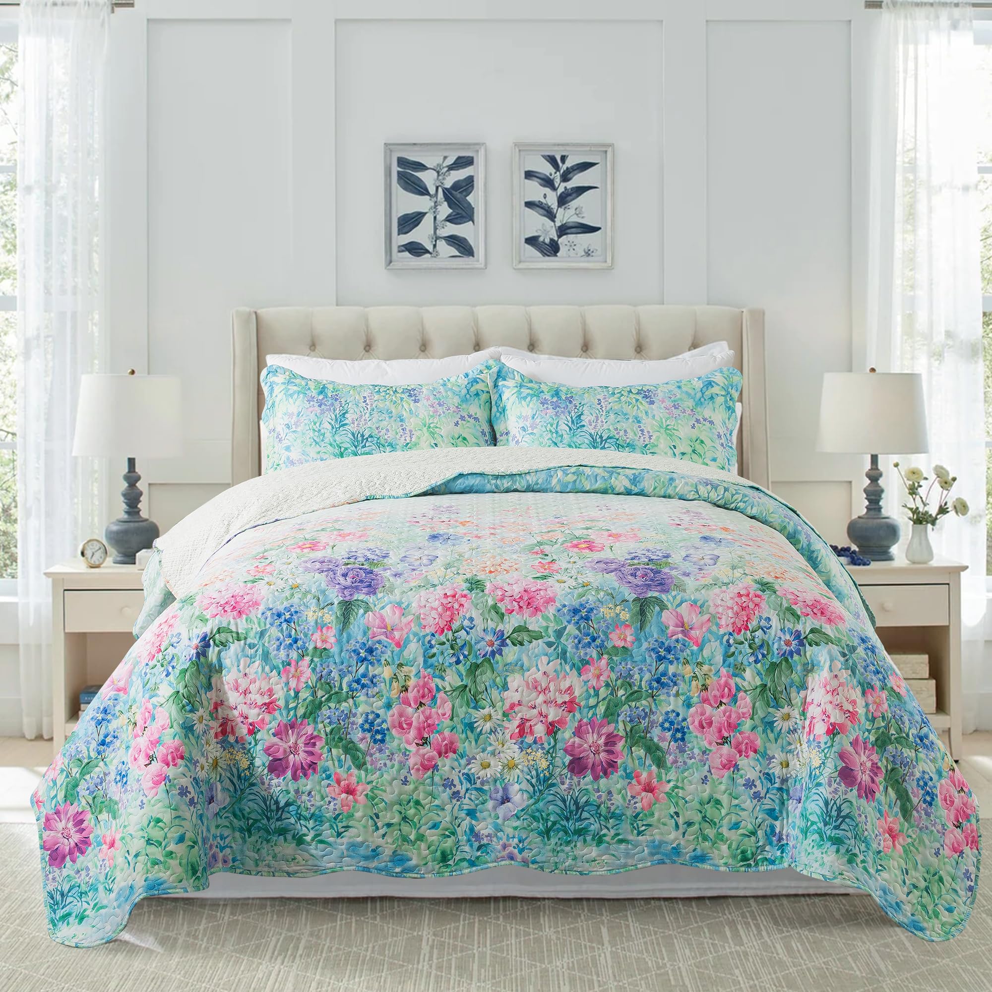 NEWLAKE Quilt Bedspread Sets, Dreamy Flowers Reversible Coverlet Quilt Cover Set, King Size — image 1