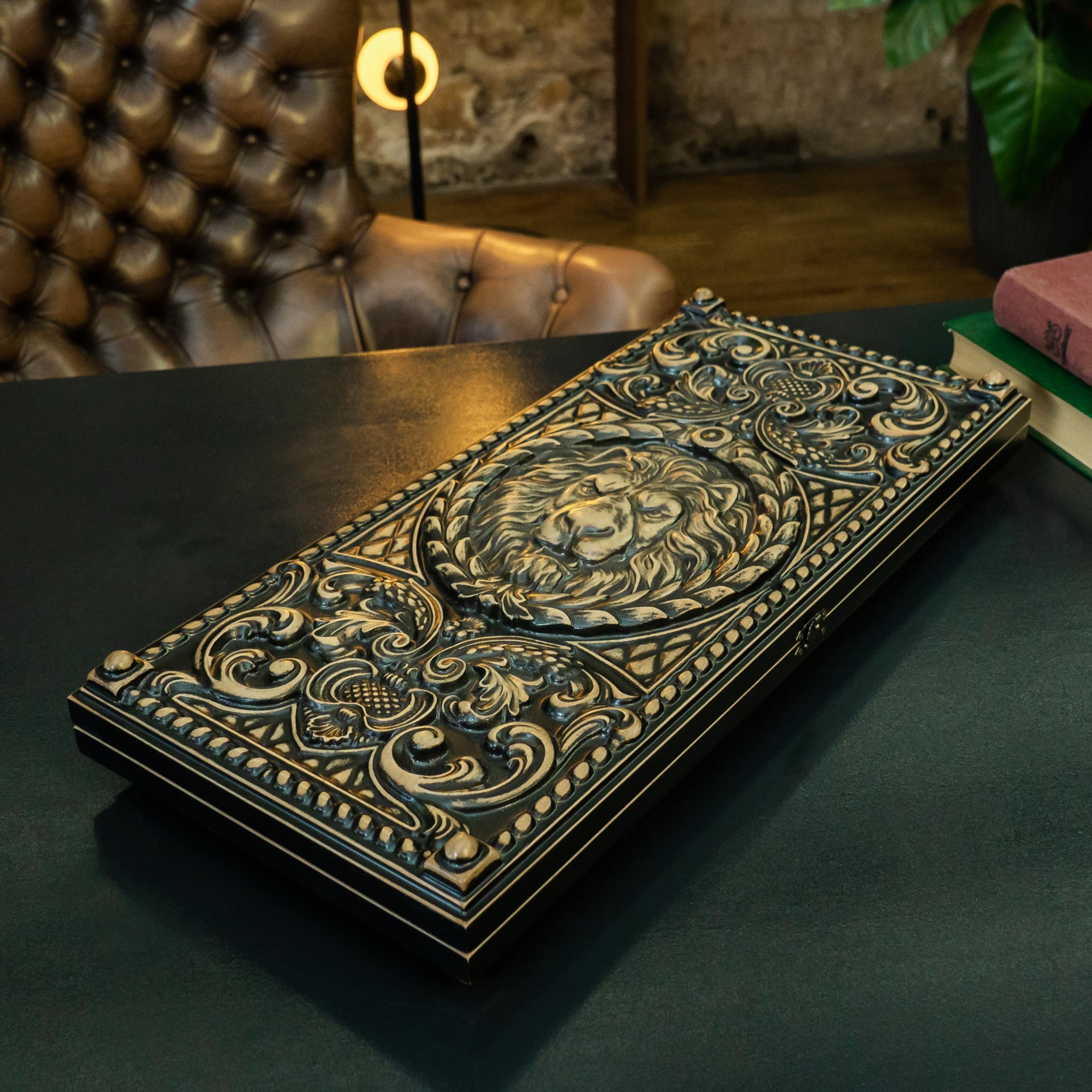 Premium Backgammon drewniany z wzorem lwa i kamieniami do zabawy z żywicy epoksydowej, ręcznie wykonana gra w backgammon, wysokiej jakości walizka z drewna z kamieniami do zabawy