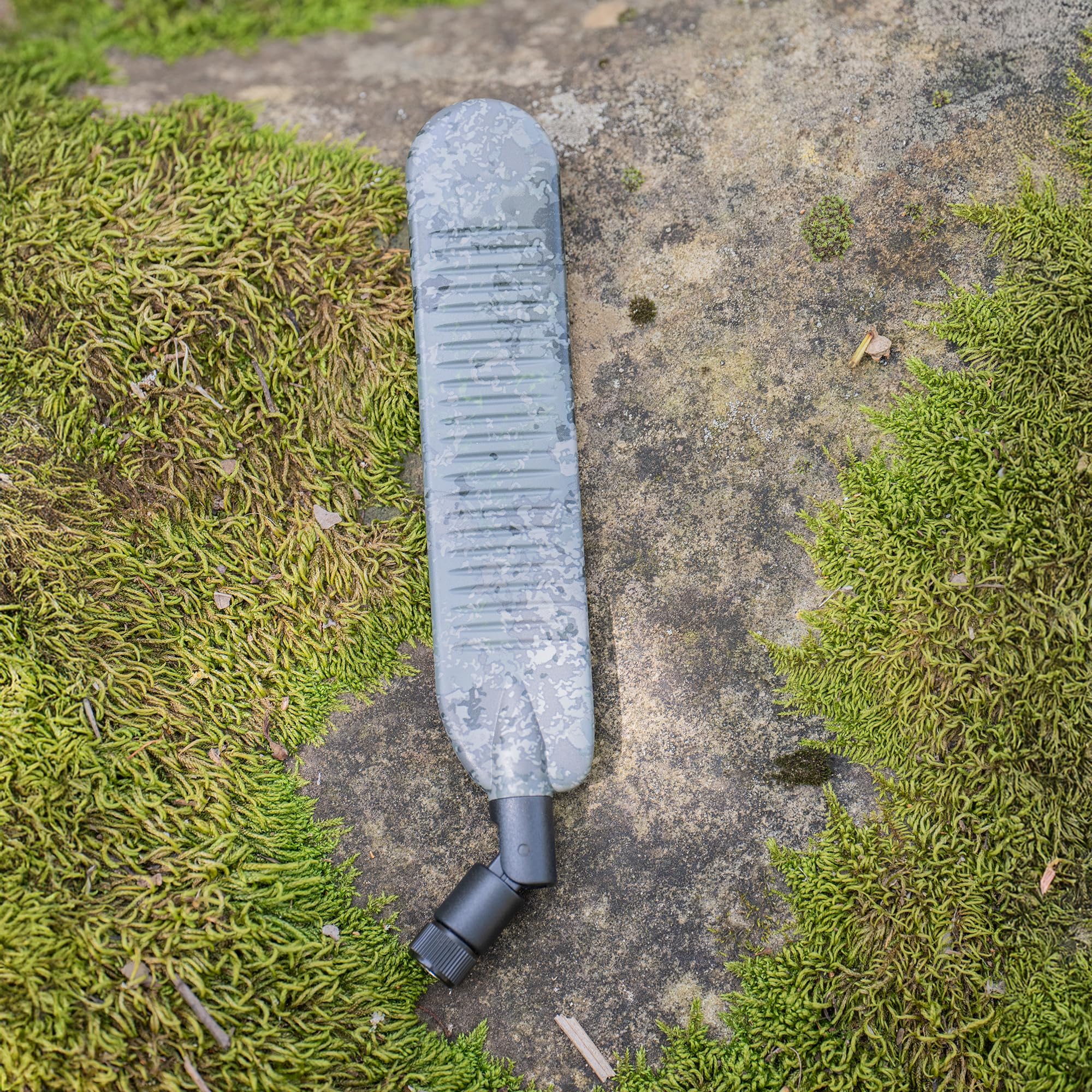 ZEISS Secacam Antenna Esterna 4G LTE, per Fotocamera da Caccia Connessa ZEISS, Antenna Omnidirezionale, Potenziatore di Segnale, per fotocamera di sorveglianza fauna, caccia all'aperto, sicurezza.