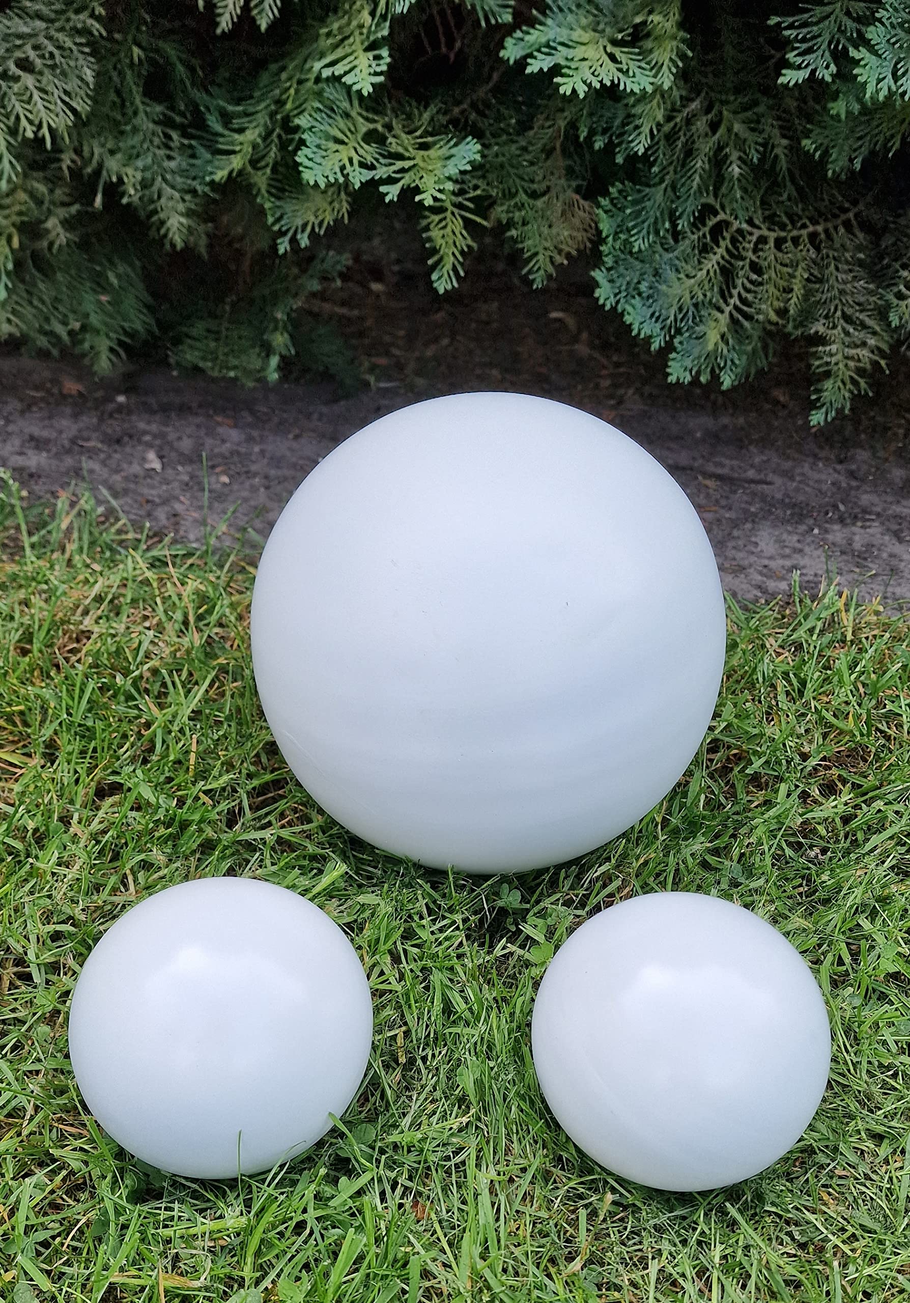 Dekokugel weiß matt 3er Set 20-10-10 cm aus Edelstahl Kugel Dekorationskugel Gartenkugel
