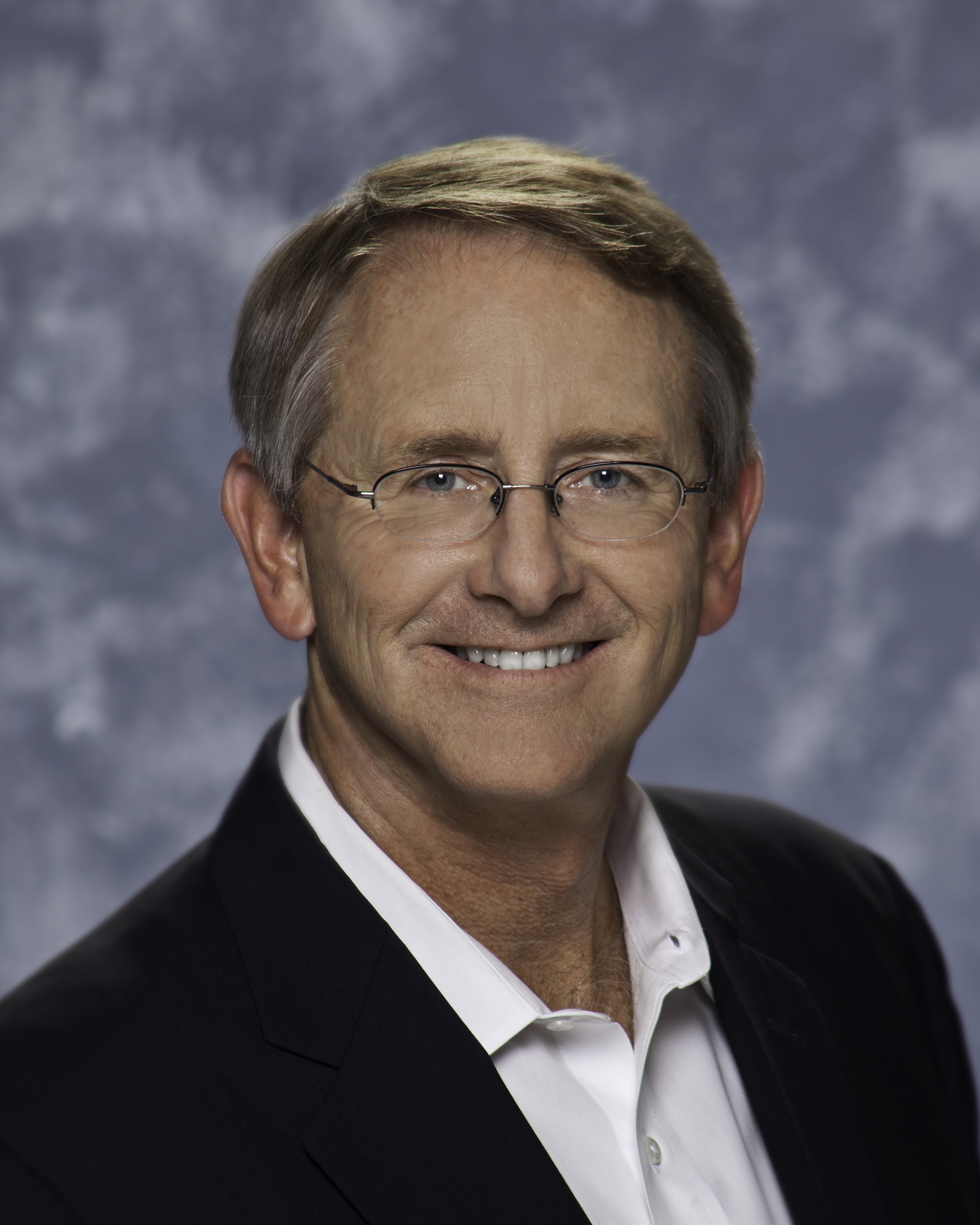 Amazon.co.uk Russell Lamberti Books, Biography, Blogs, Audiobooks, Kindle