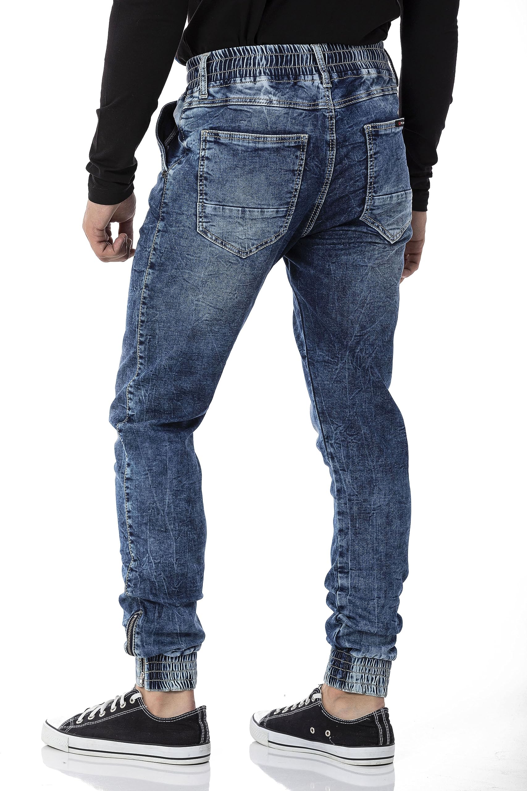 Cipo & Baxx Herren Joggerhose | Sportlich & Streetwear mit Cargotaschen & Stretch | Sporthose Gummi Freizeithose