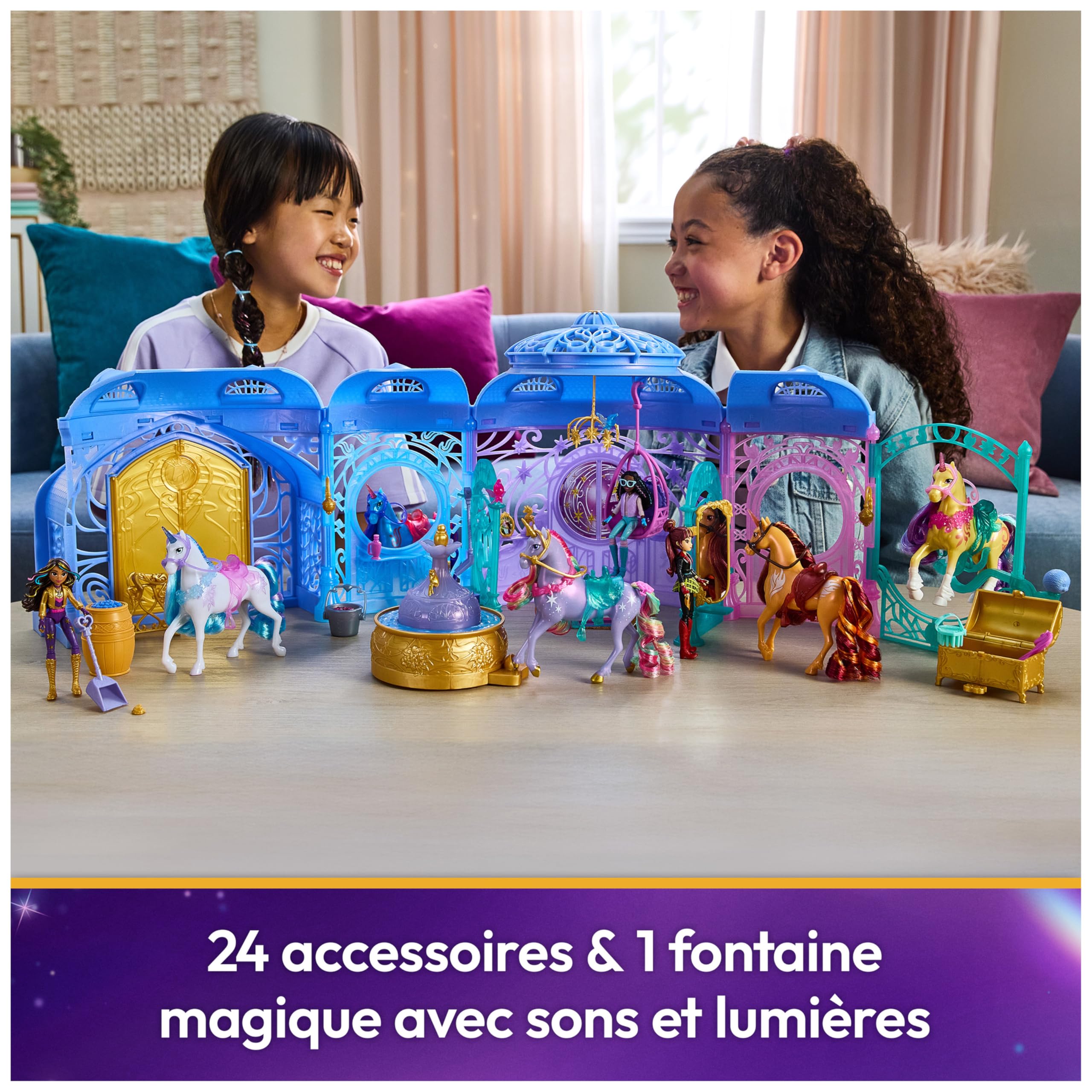 Visiter la boutique Unicorn Academy Unicorn Academy - L'Ecole des Licornes - Écurie, Fontaine, Licorne Wildstar Exclusive Et Accessoires - Sons & Lumières - Jouets Inspirés De La Série L'Ecole des Licornes - Jouet Enfant 4 Ans Et + in use