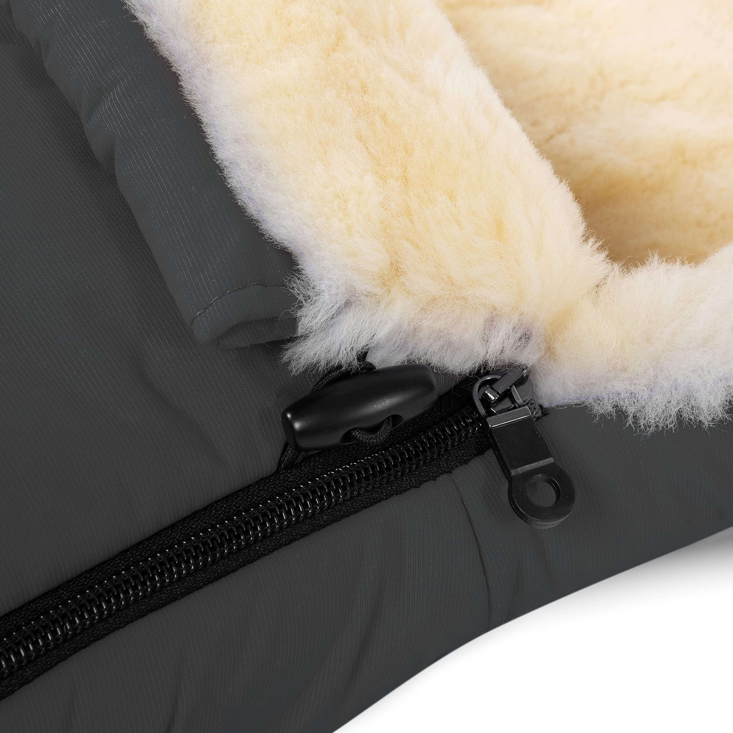 CHRIST Saco cubrepiernas Oslo de Piel de Cordero para capazo o Carrito de bebé de Werner Baby –Universal (78x33 cm) para Invierno de curtido Medicinal, en Gris Stone