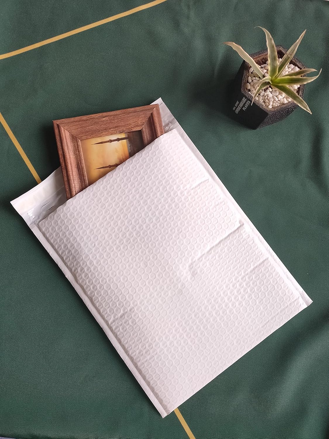25pcs 10x13 Inch Poly Bubble Mailers Padded Envelopes Bubble Lined Poly Mailer Self SeaL Bubble Envelopes Bags（White）for Shipping, Mailing, Packing - Image 4