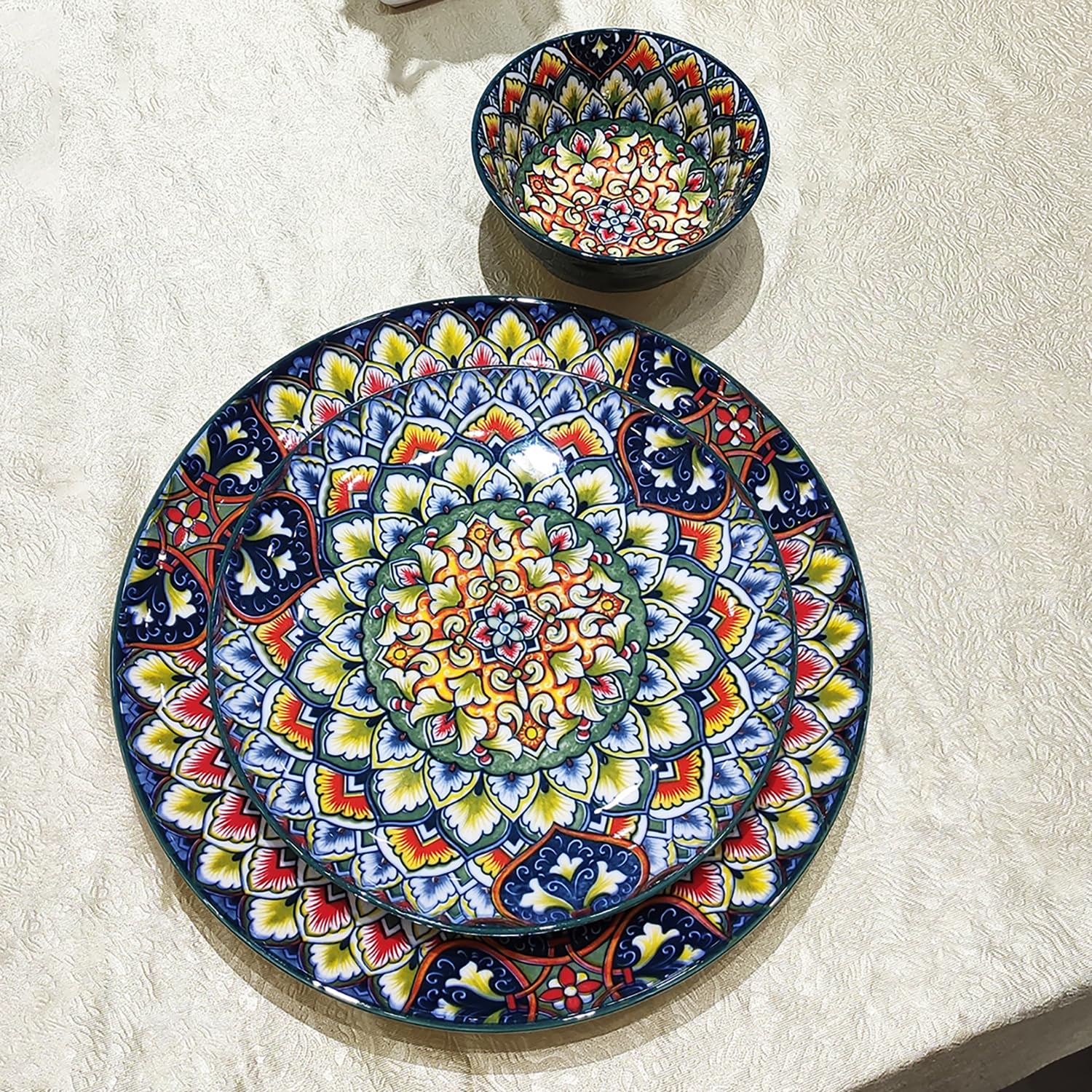 YA JU Service de table en porcelaine pour 4 (12 pièces) - Facile à nettoyer - Assiettes et bols - Pour salle à manger décontractée, intérieur ou extérieur - Style bohème - Service pour 4 (12 pièces)