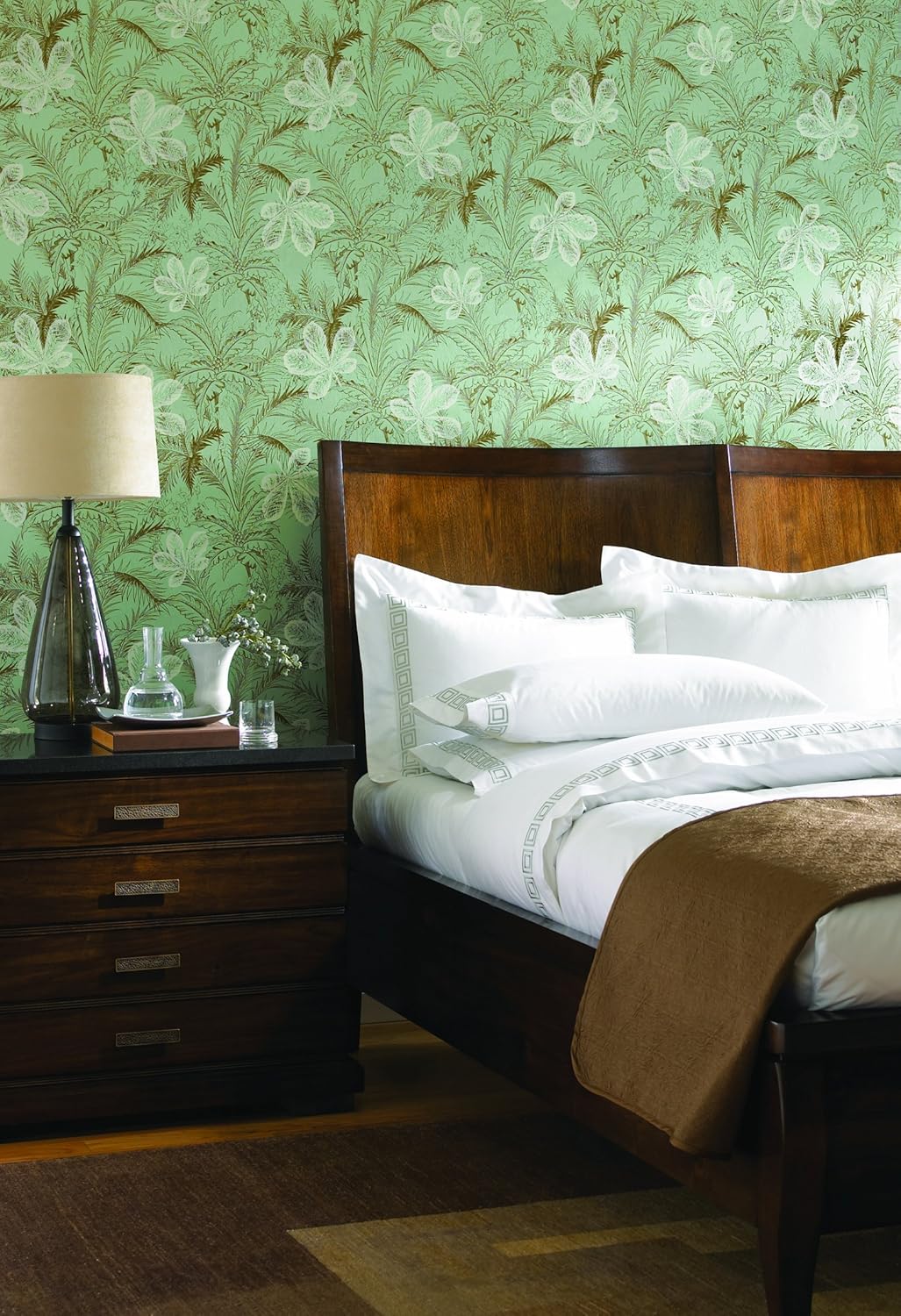 York Wallcoverings AT4150 Ashford Toiles Leaf Toile Wallpaper, Green/White