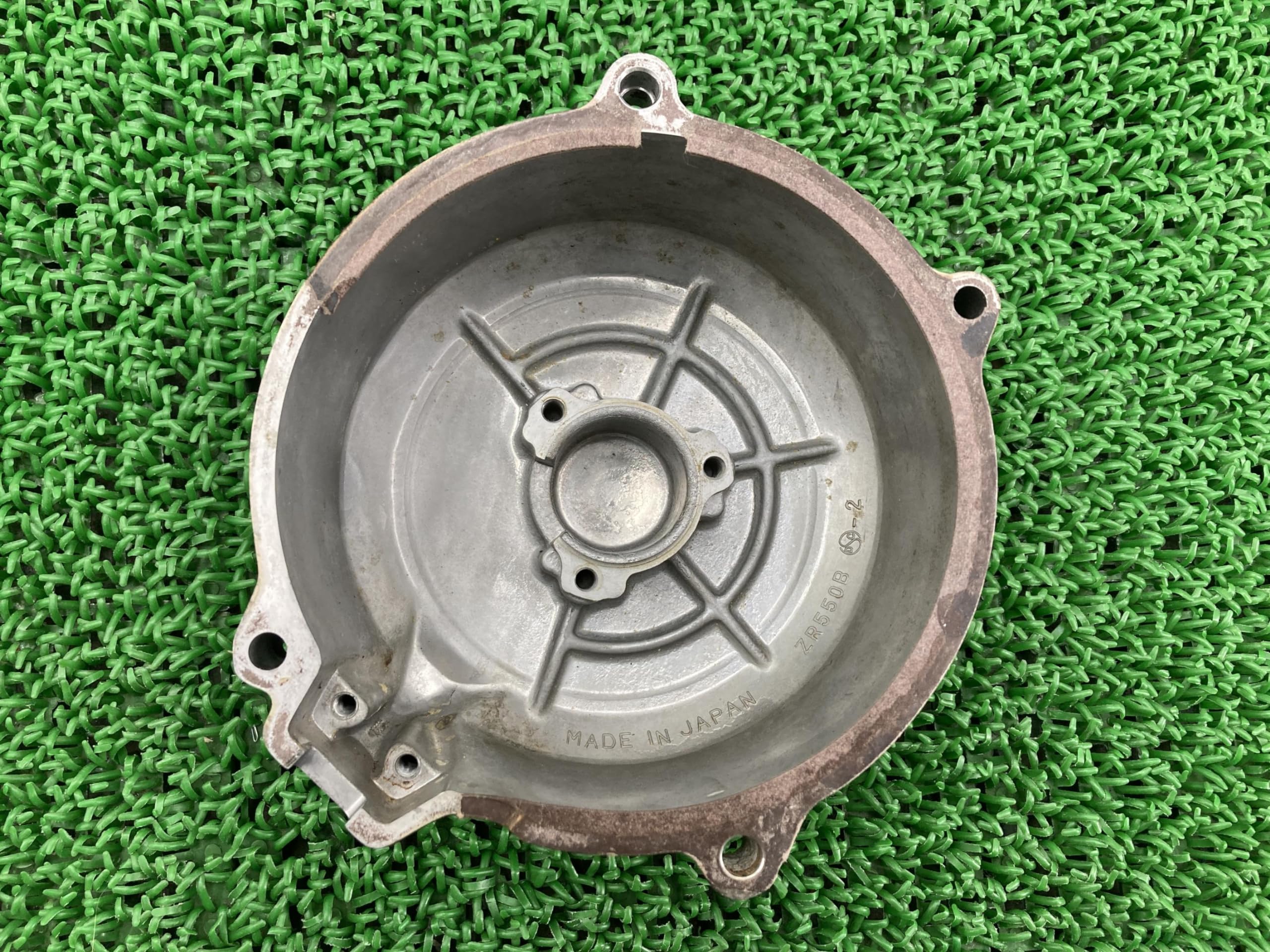 中古部品入庫 カワサキ純正Z400GP/550GP エンジンカバージェネレーター