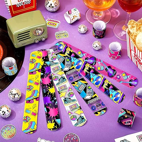 Miniatura 2 de Sinmoe 86 pulseras de fiesta de los años 80 y 90 a granel, recuerdos de fiesta temática de regreso a los 80, pulseras a presión con calcomanías