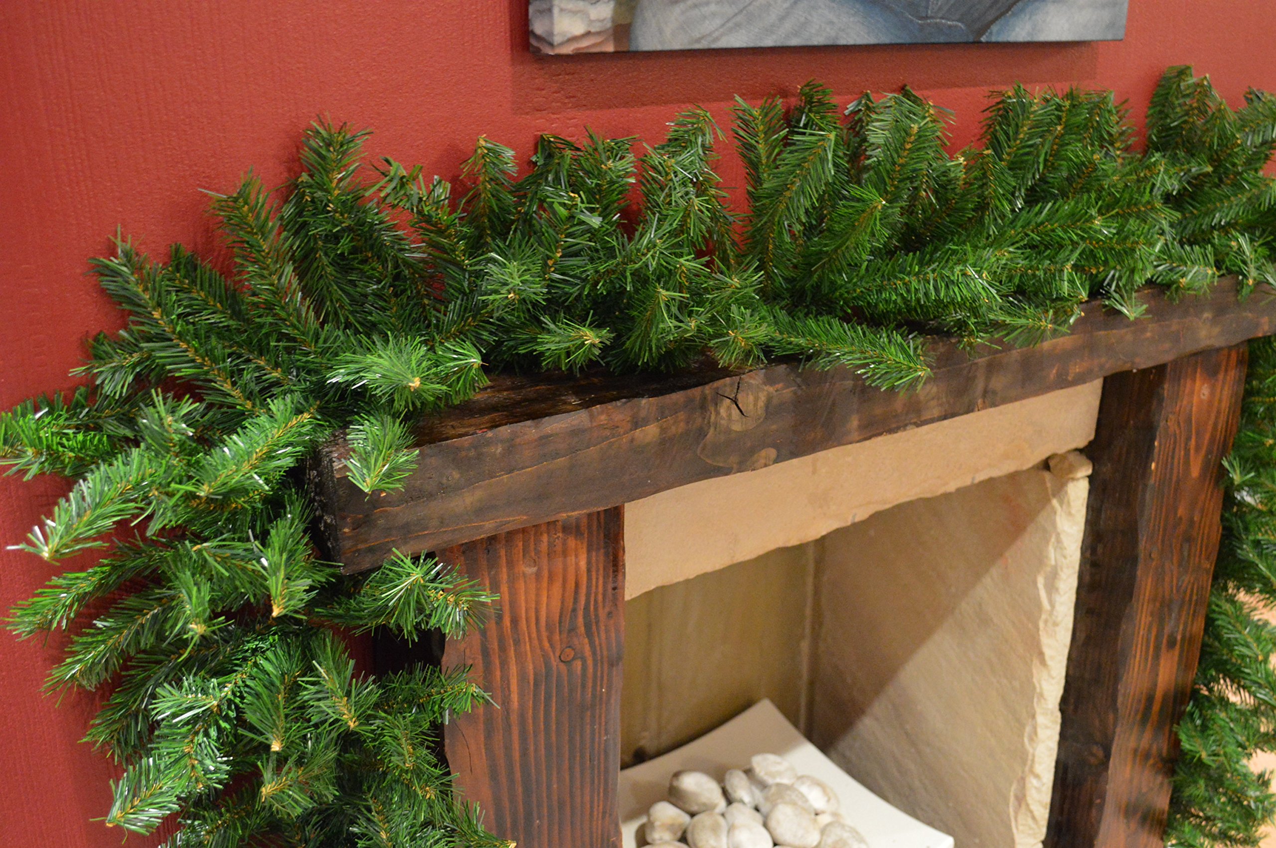 Premier Green Plain Artificial Pine Garland 2.7M