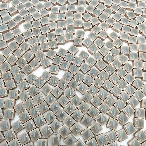 Miniatura 3 de 500 mosaicos cuadrados de cerámica de 1.1 libra, 0.4 x 0.4 pulgadas hechos a mano, micro mosaicos creativos para arte y decoración del hogar (gris)