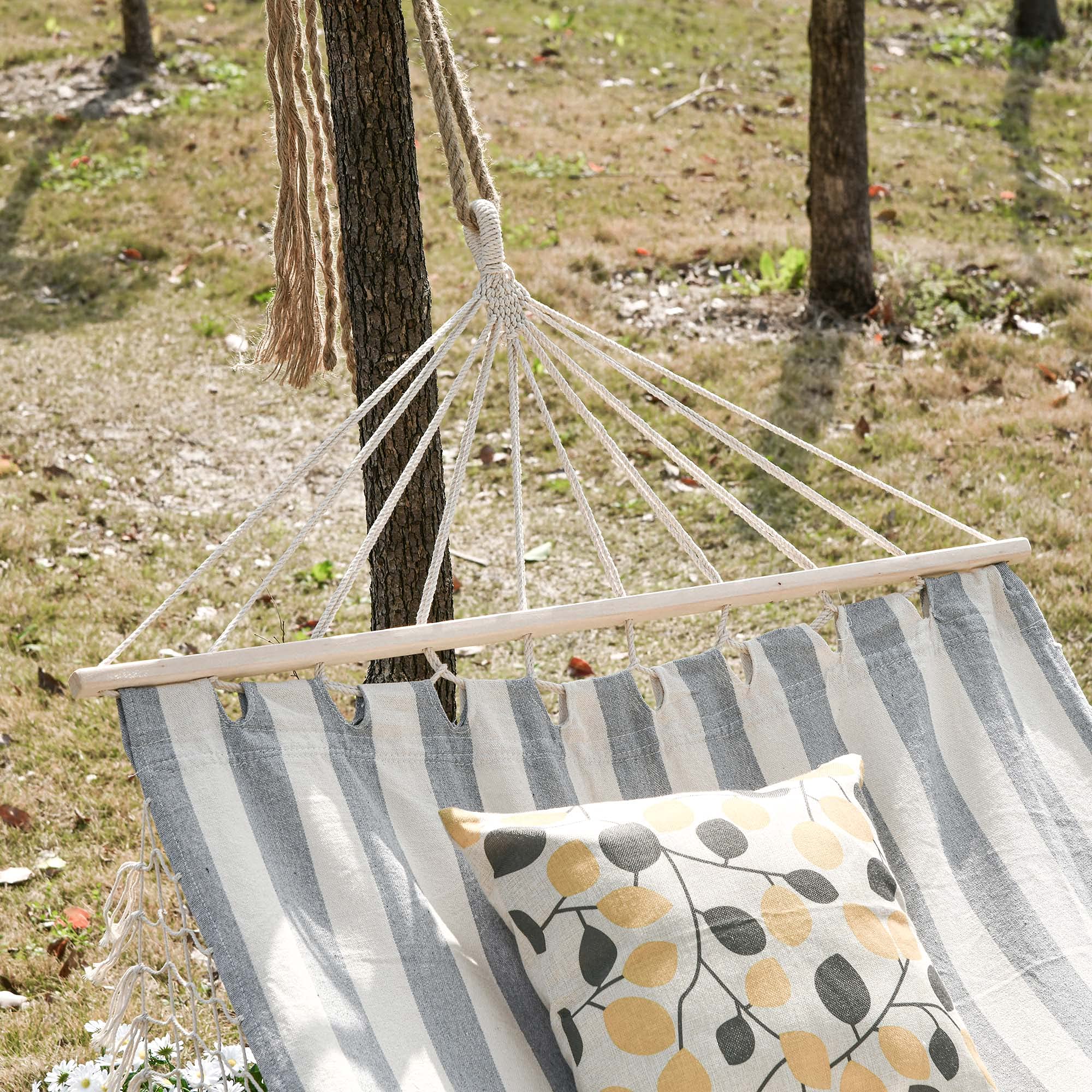 Outsunny Hamac de Voyage Portable Style Hippie Chic Toile de hamac dim. 2L x 1l m Coton Polyester Gris écru rayé