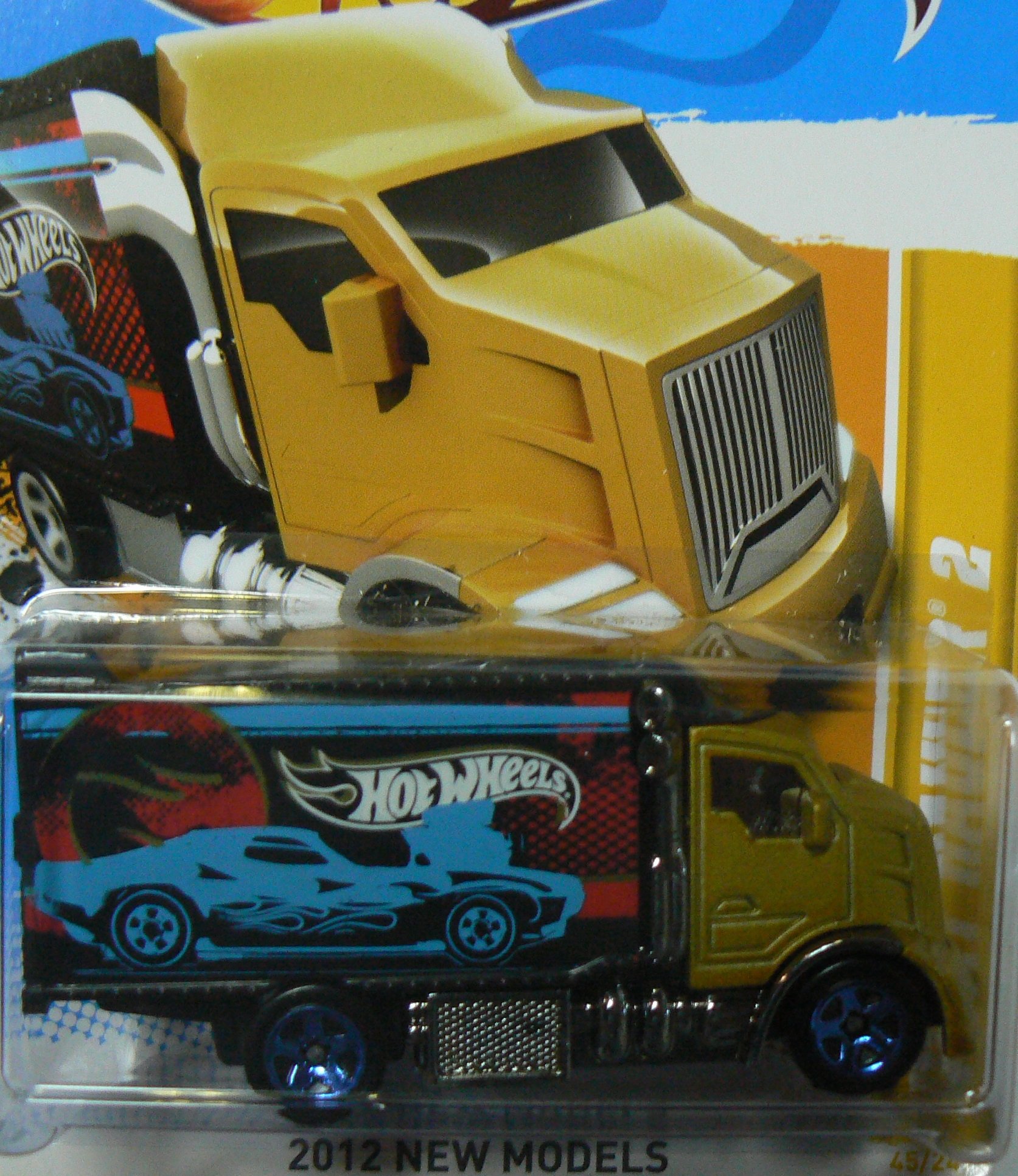 Mattel 2011 HOT WHEELS HIGHWAY HAULER 2 45247 45 of 50 in series mack truck