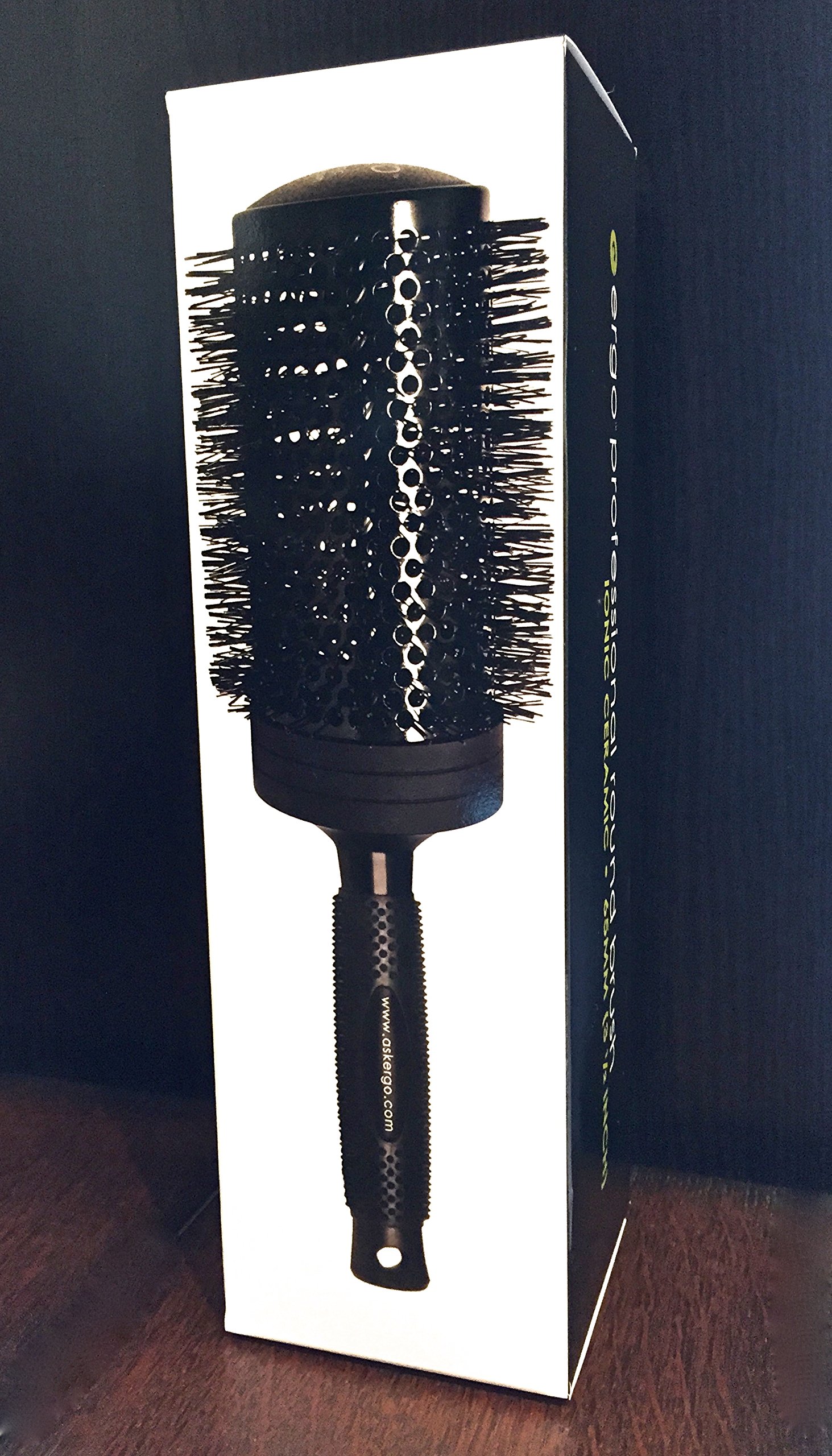 Amazon.com : Ergo Professional Round Ionic Ceramic Brush 65mm (3 1/2") New  in Box : Beauty & Personal Care