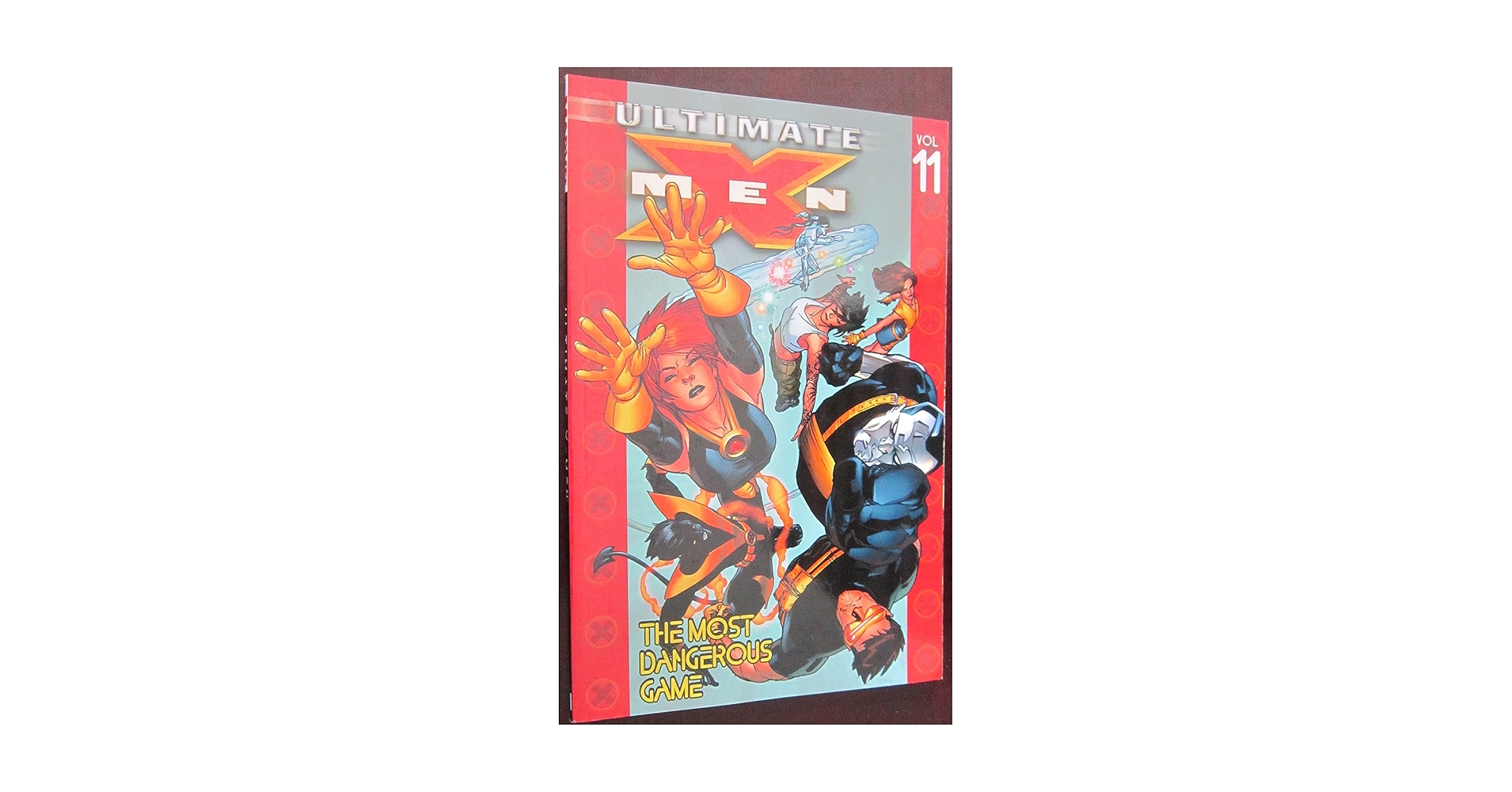 Amazon.com: Ultimate X-Men Vol. 11: The Most Dangerous Game