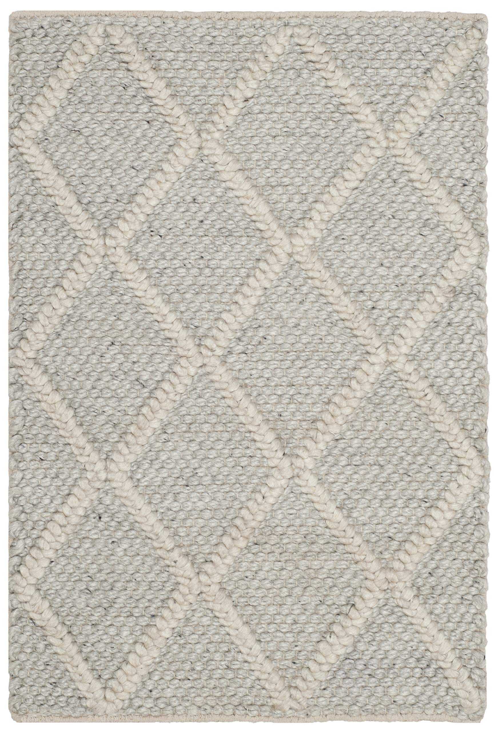 SAFAVIEH Natura Collection Accent Rug - 2' x 3', Silver & Ivory, Handmade Wool & Viscose, Ideal for High Traffic Areas in Entryway, Living Room,