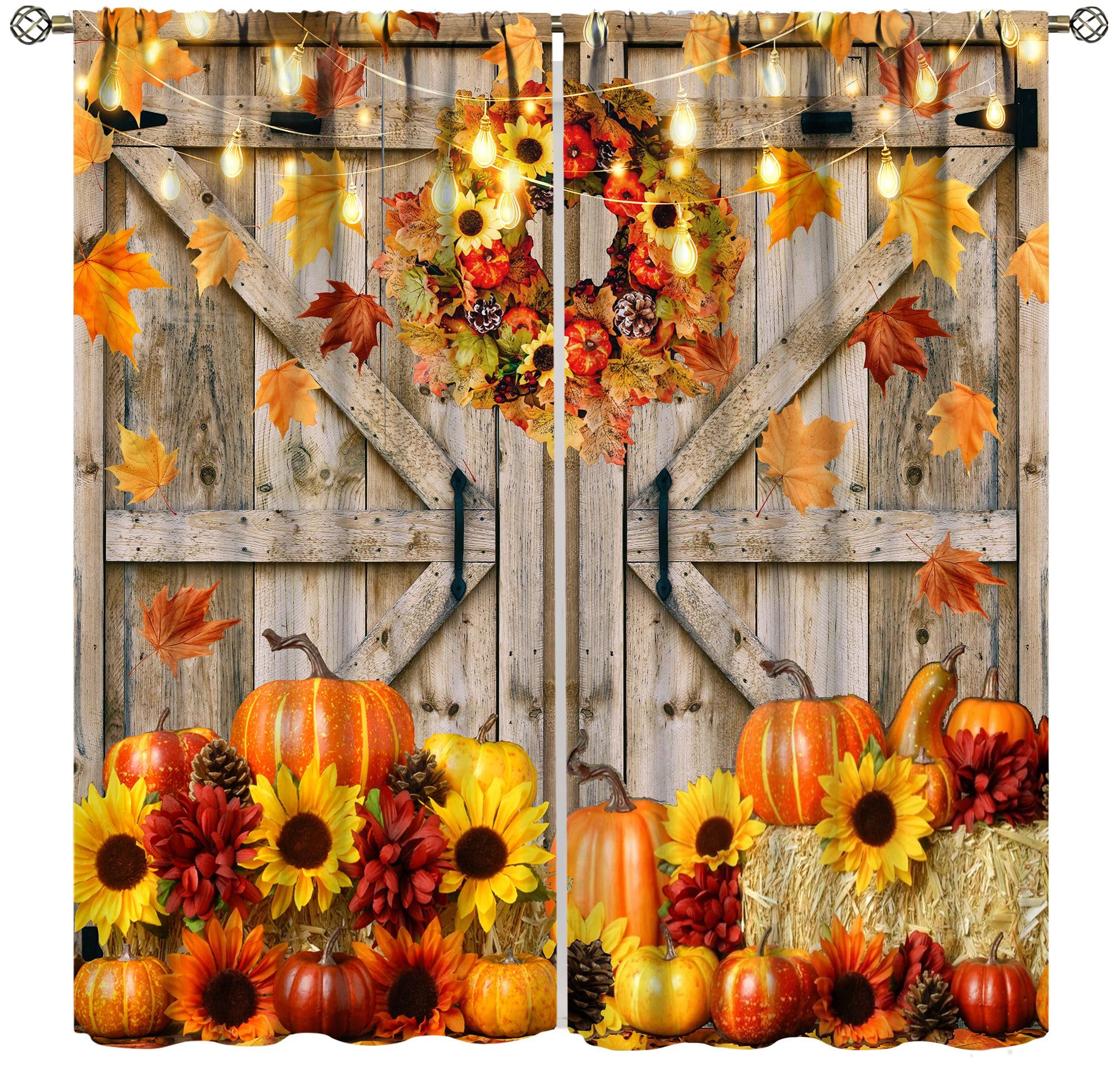 Rideaux d'automne à citrouilles pour créer un salon cosy de Thanksgiving