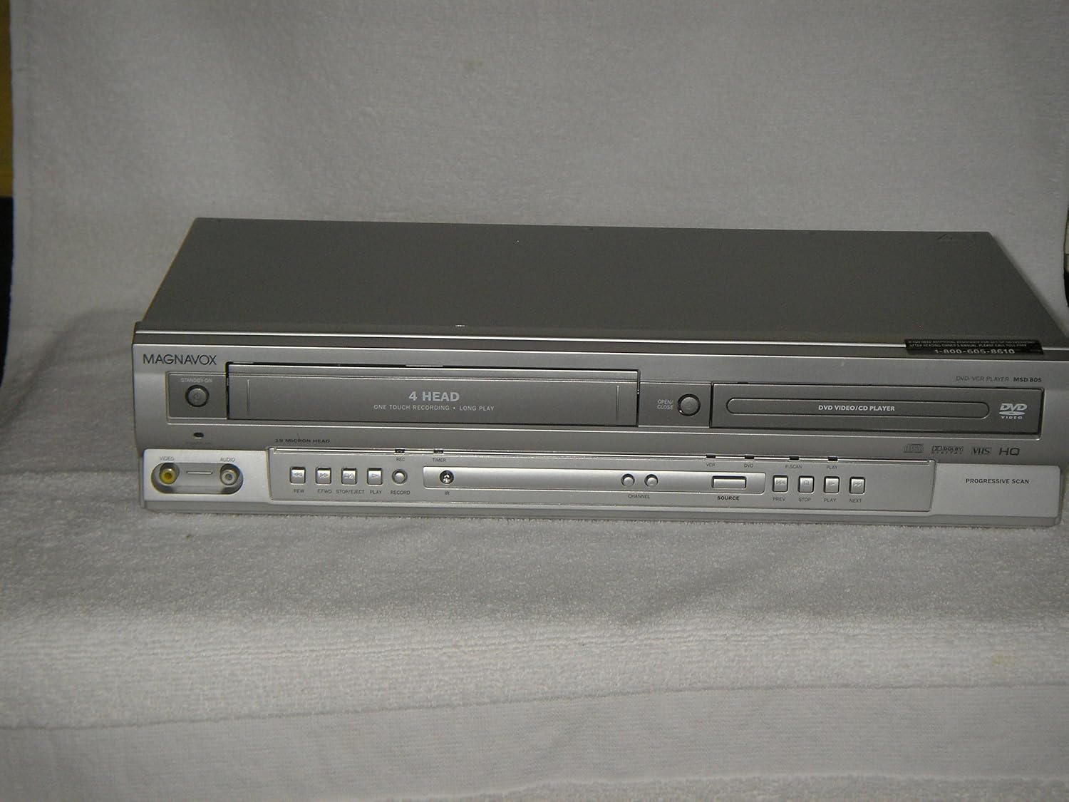 MAGNAVOX 4 Head VCR & DVD Player Combination, Model MSD 805.