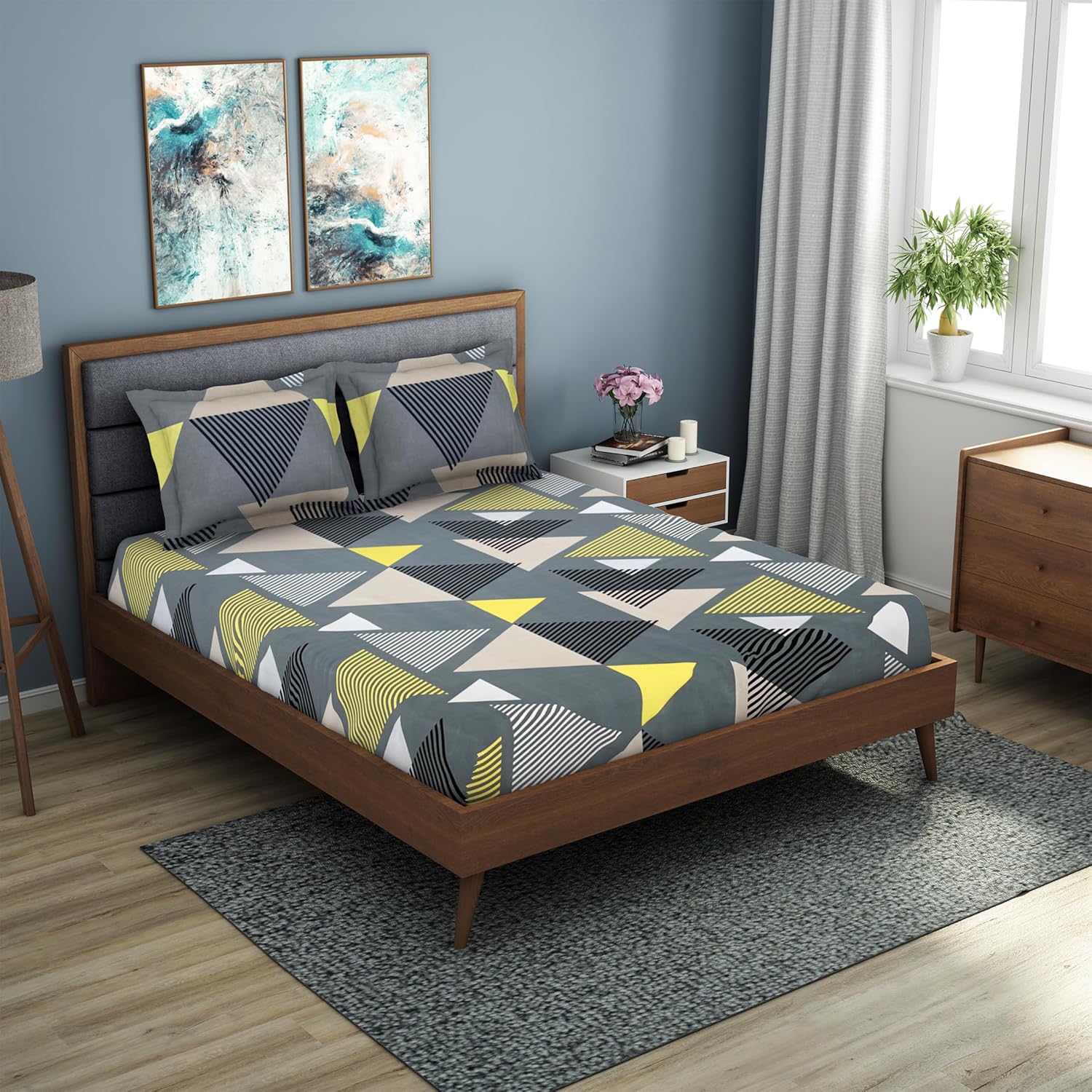 Welspun Double Bedsheet with 2 Pillow Covers 220 X240 Cms / 43 X68 Cms