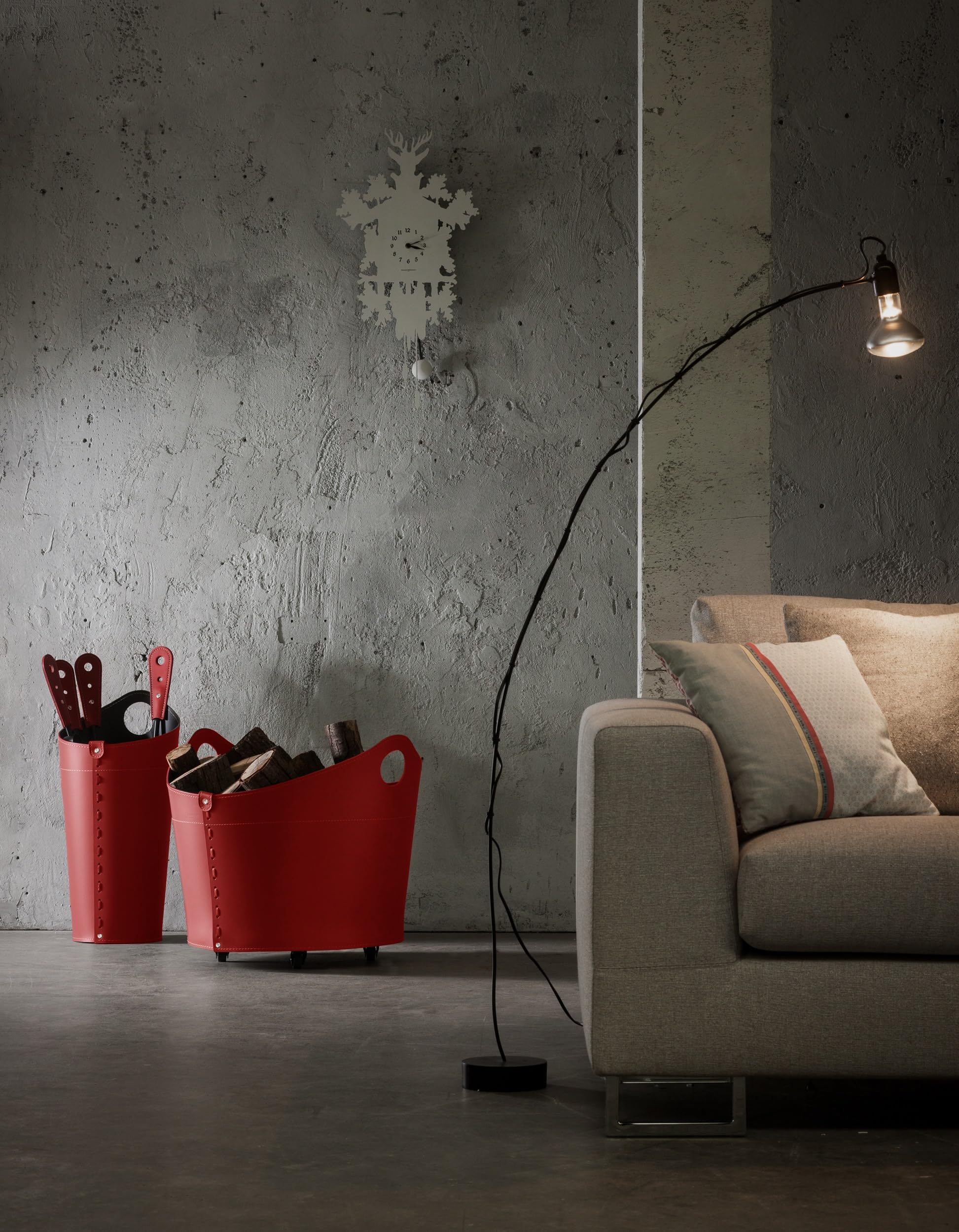 LIMAC Design NICAD: Set da Camino Moderno in Cuoio, composto Borsa portalegna, Sacca Porta-Ferri in cuoio e Set Attrezzi da Camino, Prodotto in Italia. Rosso
