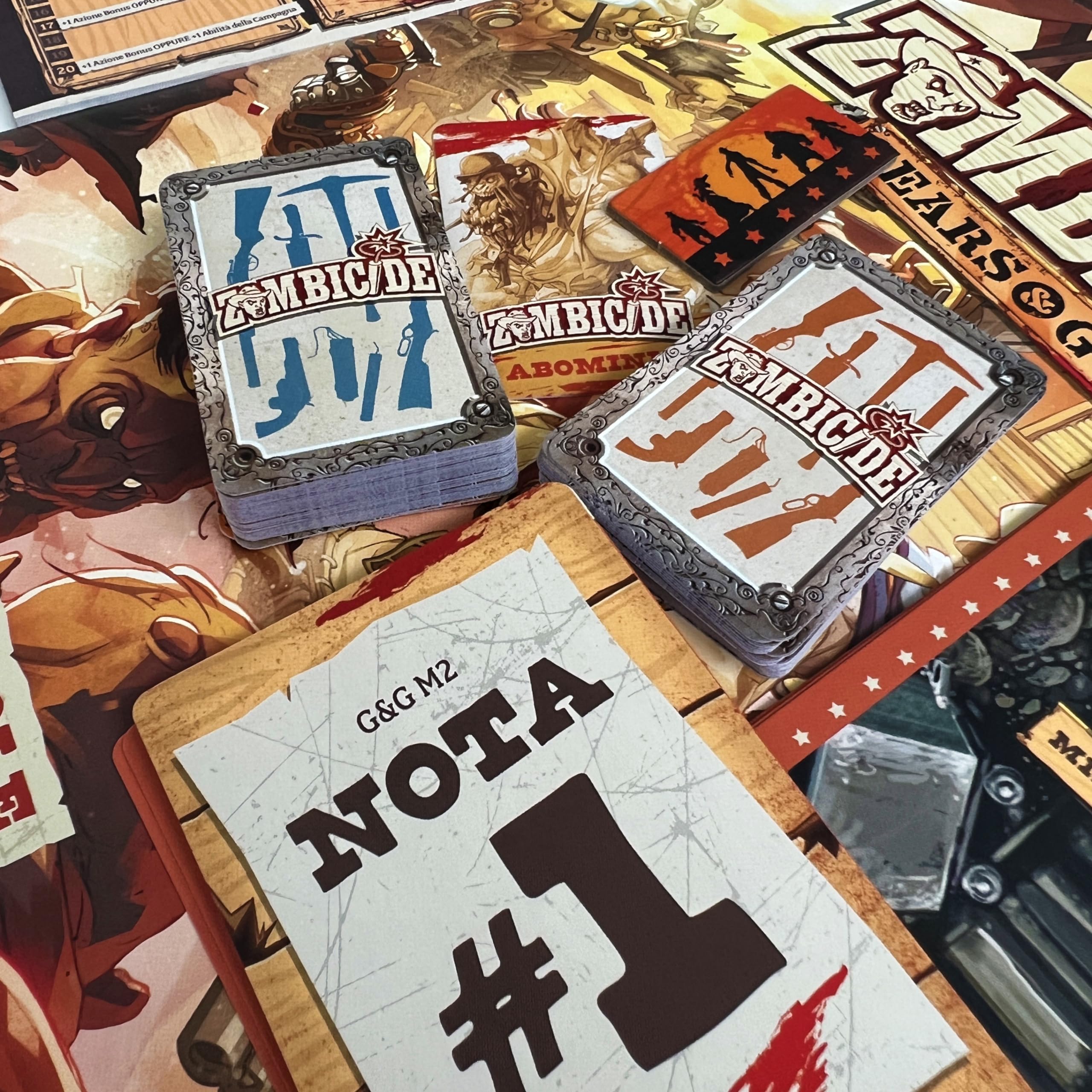 Asmodee - Zombicide Undead or Alive: Gears & Guns, Espansione Gioco da Tavolo, 14+ anni, 1-6 Giocatori, Edizione in Italiano