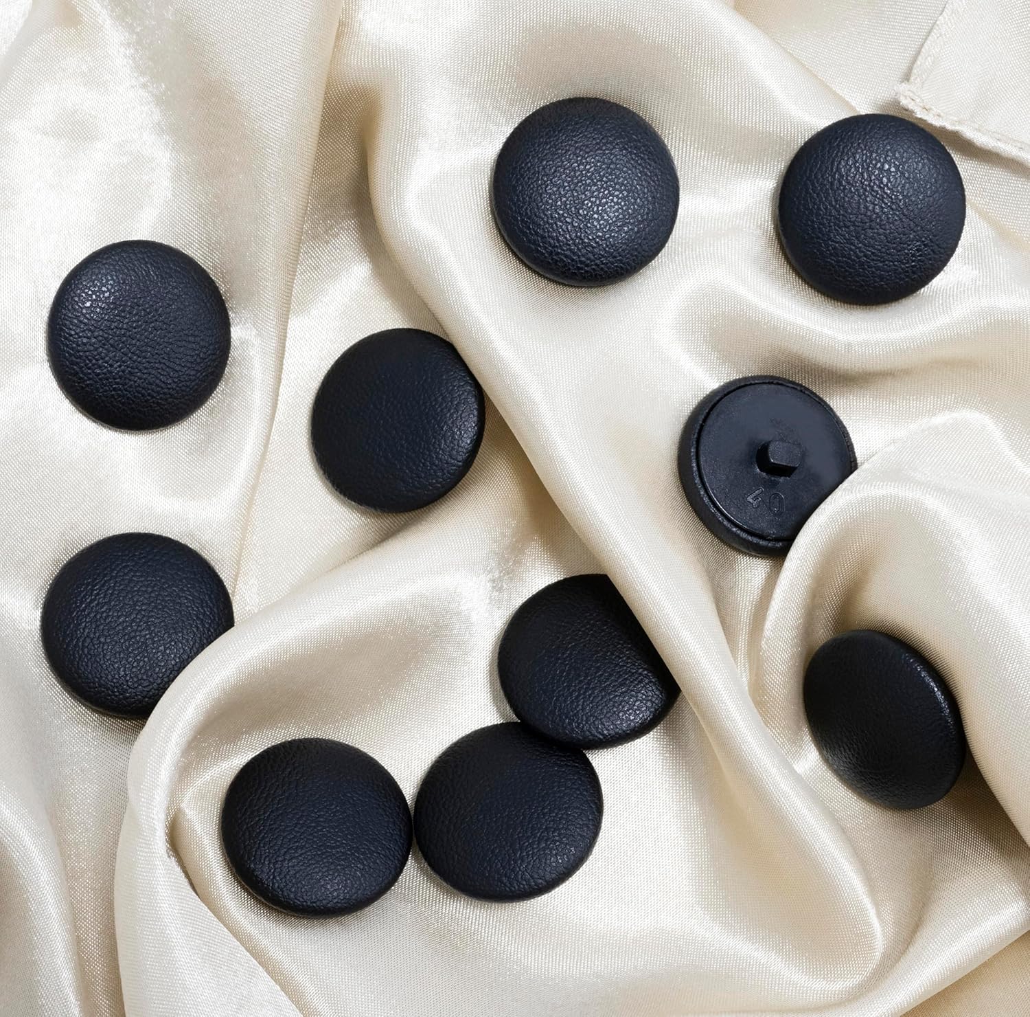 AERZETIX - C70236 - Set of 10 Tail Buttons Ø26x9mm for Sewing - Black - Opening 2.5mm - Plastic and Leatherette - Haberdashery Clothing Sewing Decoration