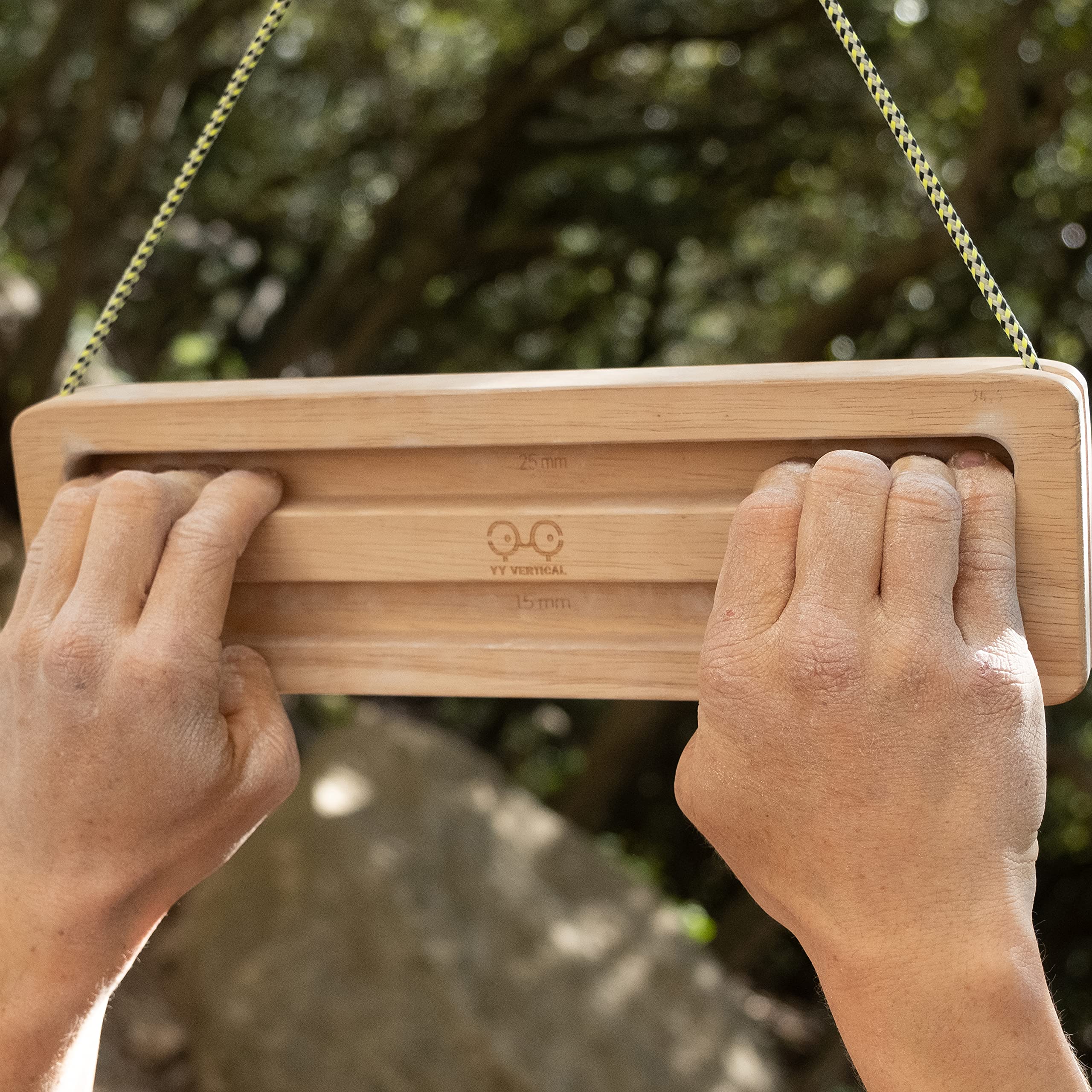YY Vertical – Travelboard – Multipresa de Madera compacta para Escalada – Hangboard portátil Ideal para Entrenamiento de Fuerza de Dedos y dominadas en Cualquier Lugar