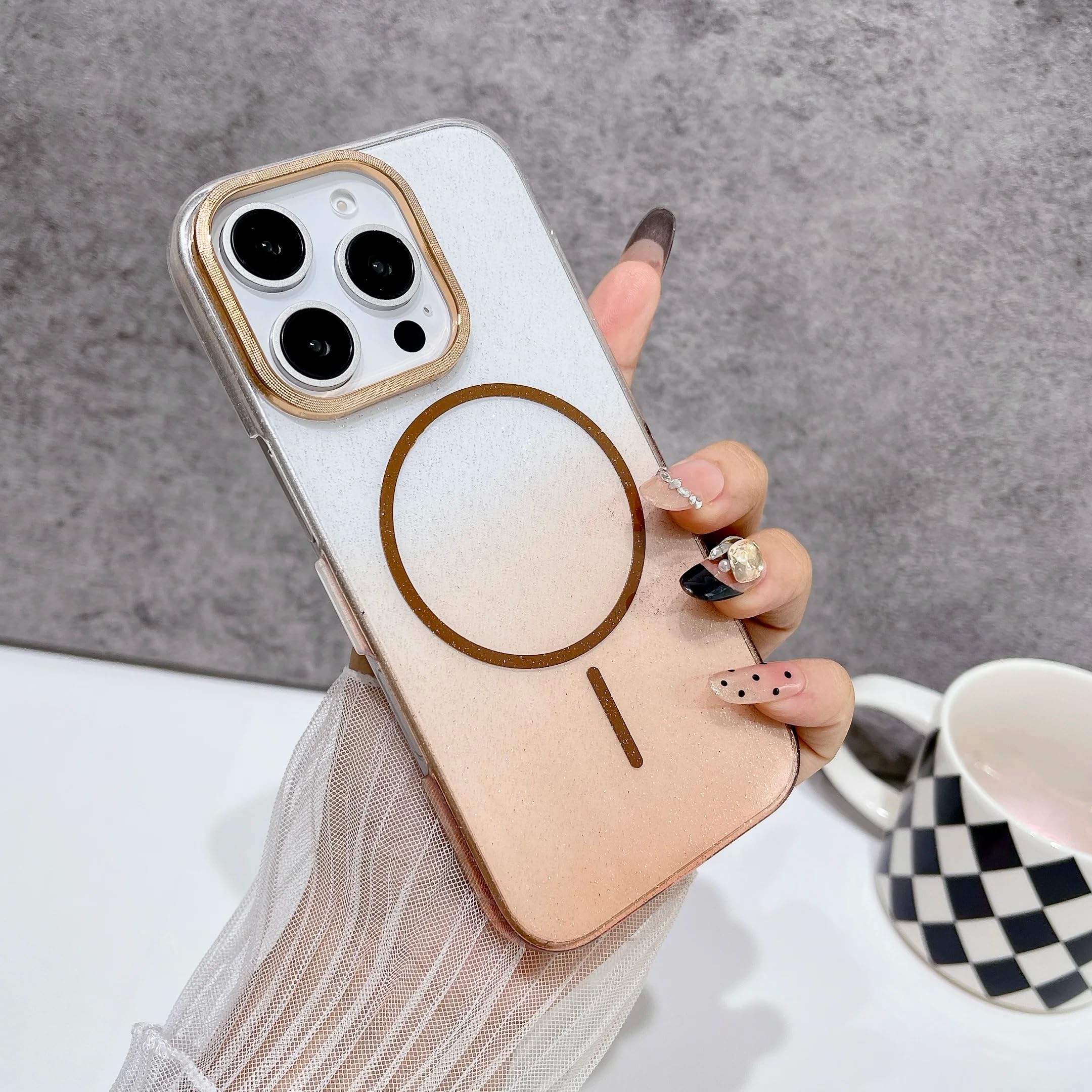 Coque rigide iPhone 14 Pro paillettes dorées compatible MagSafe - 8