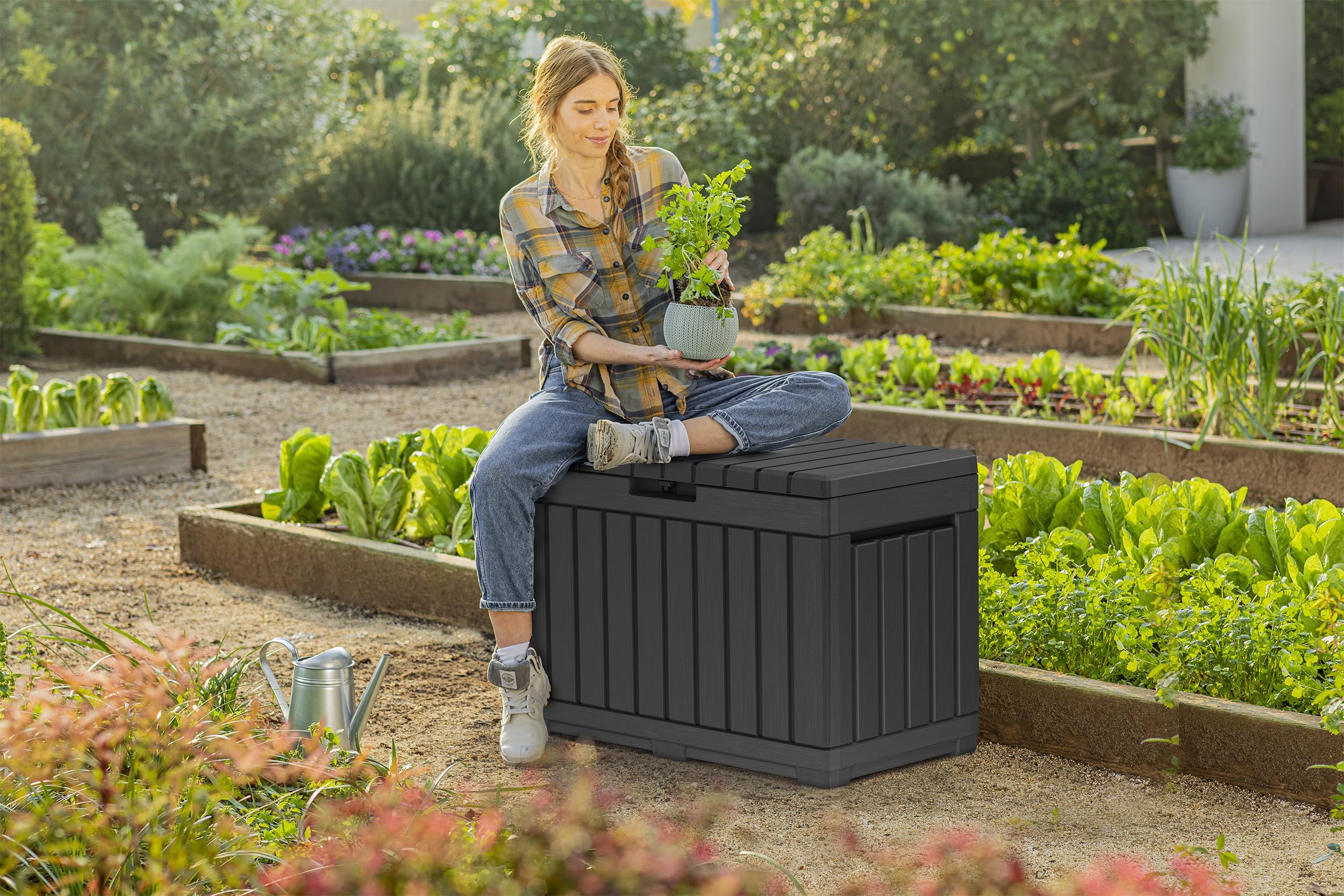Koll Living Gartenbox Kentwood 190 Liter Stauraum Anthrazit - kompakte Aufbewahrungsbox mit viel Platz für Sitzauflagen, Gartengeräte oder Kinderspielzeug - hält den Inhalt trocken & gut belüftet