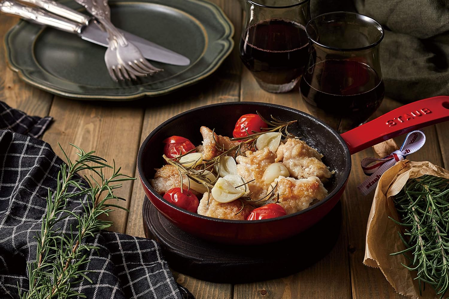 staub Skillet 40501-145 Skillet Gray 6.3 inches (16 cm) Frying Pan, Enameled Casting, Iron, Induction Compatible, Japanese Authentic Product