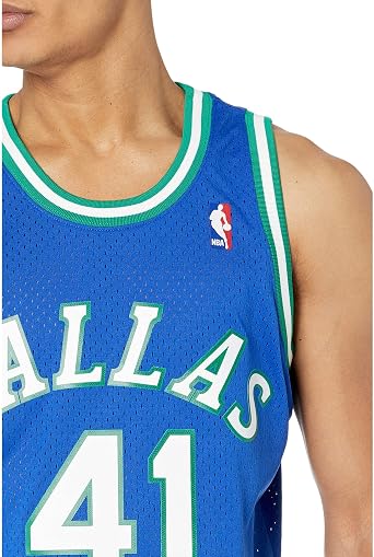 Mitchell & Ness Mens Striped