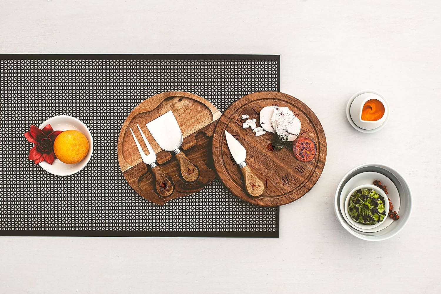 PICNIC TIME Disney Princess Cinderella Acacia Brie Cheese Board & Knife Set, Charcuterie Board with Swivel Drawer & Stainless Steel Tools, Durable Wood Cutting Board, Perfect Disney Gift (Acacia Wood)