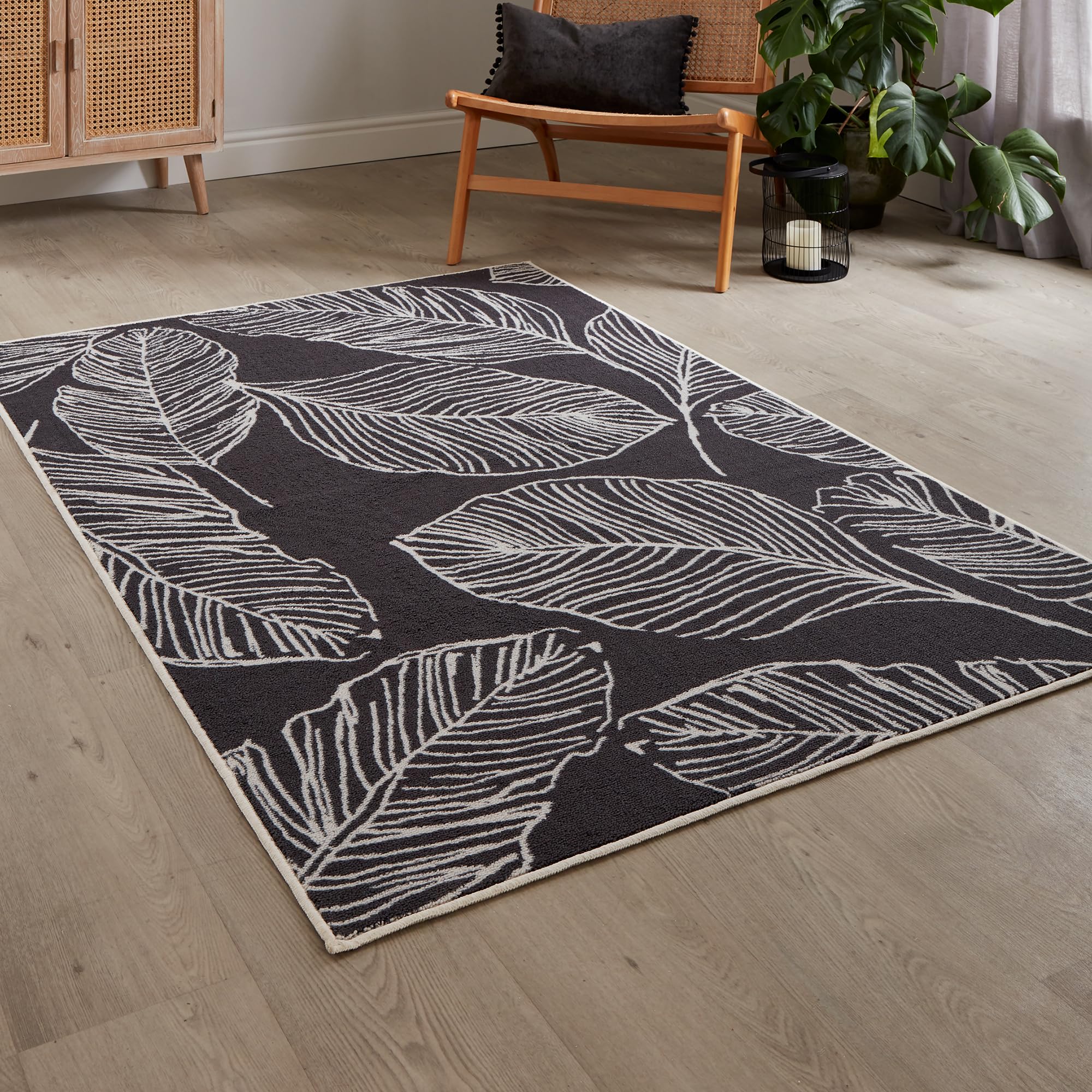 Fusion Charcoal - Tropical Leaf Rug (180 X 120Cm) - Low Pile, Hypoallergenic, Machine Washable, Non-Slip In Grey With Botanical Leaves - Living Room & Bedroom Decor