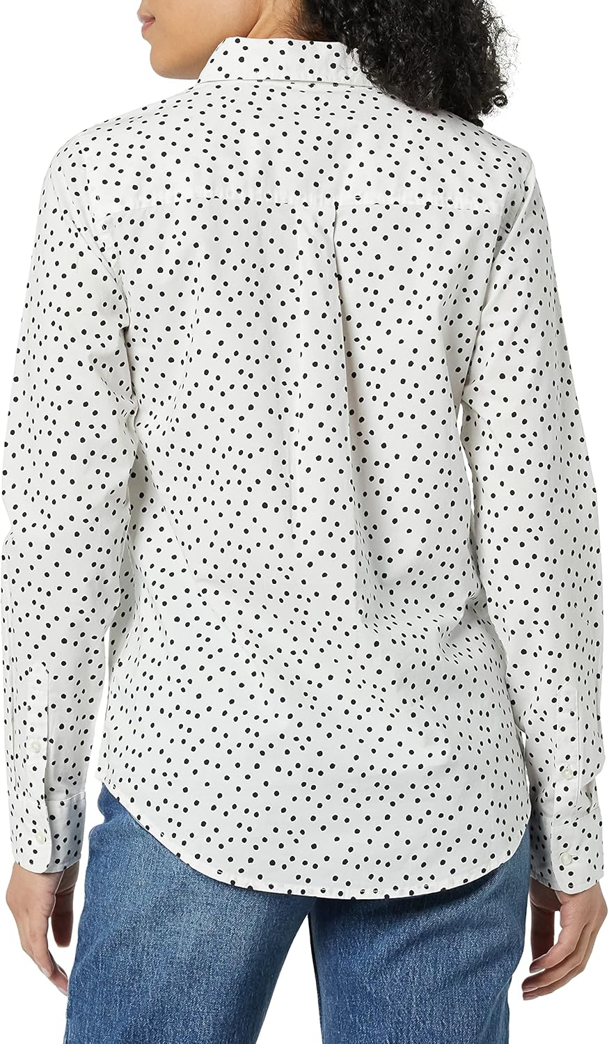Amazon Essentials Women's Regular-Fit Long-Sleeve Button-Down Poplin Shirt - Image 3