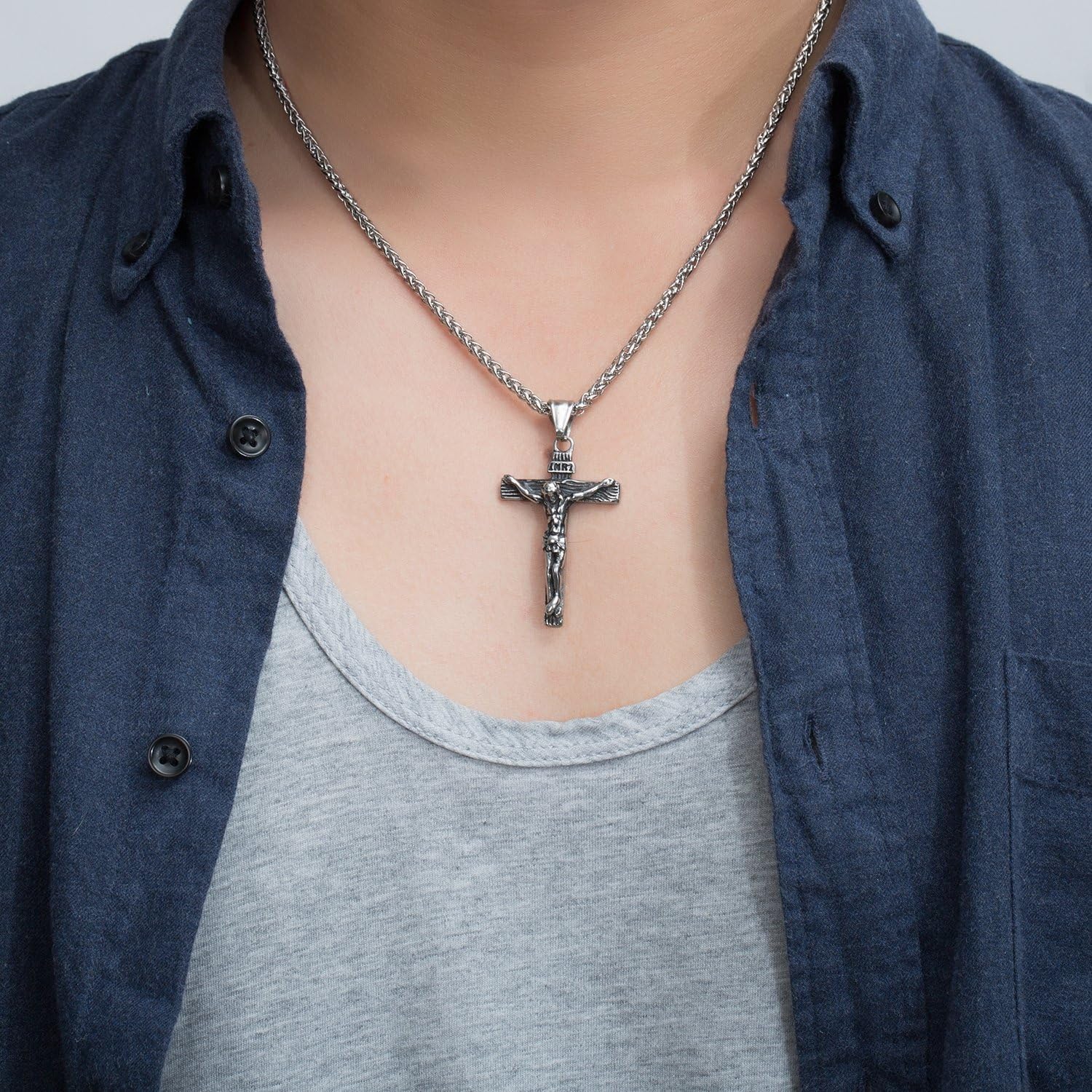 Crucifix Pendant Necklace Chain - Vintage Christian Catholic [Roman Empire Gothic Style] - Image 2