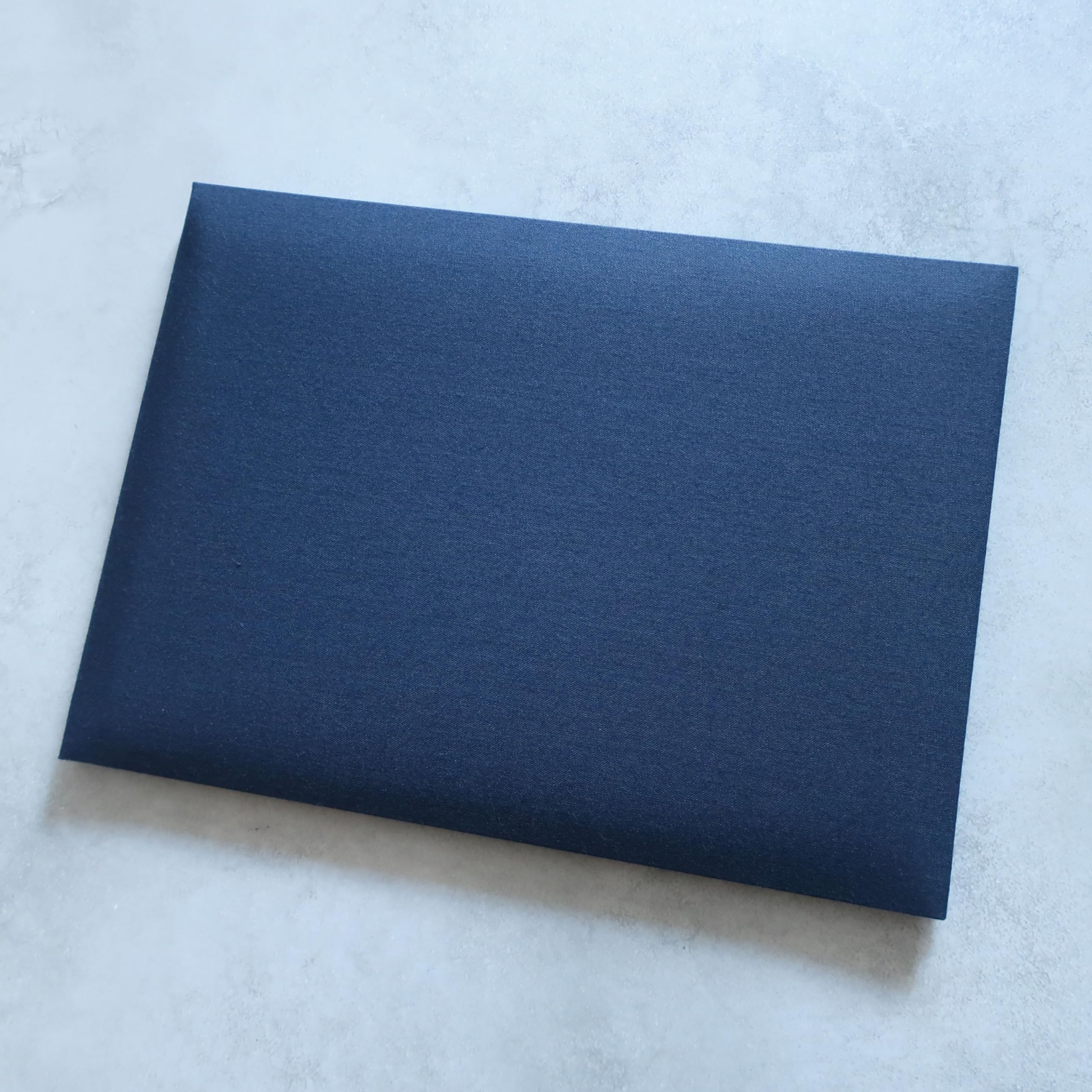 Amazon.co.jp: 京都マルタヤ 賞状ホルダー 横長型 紺 布表紙