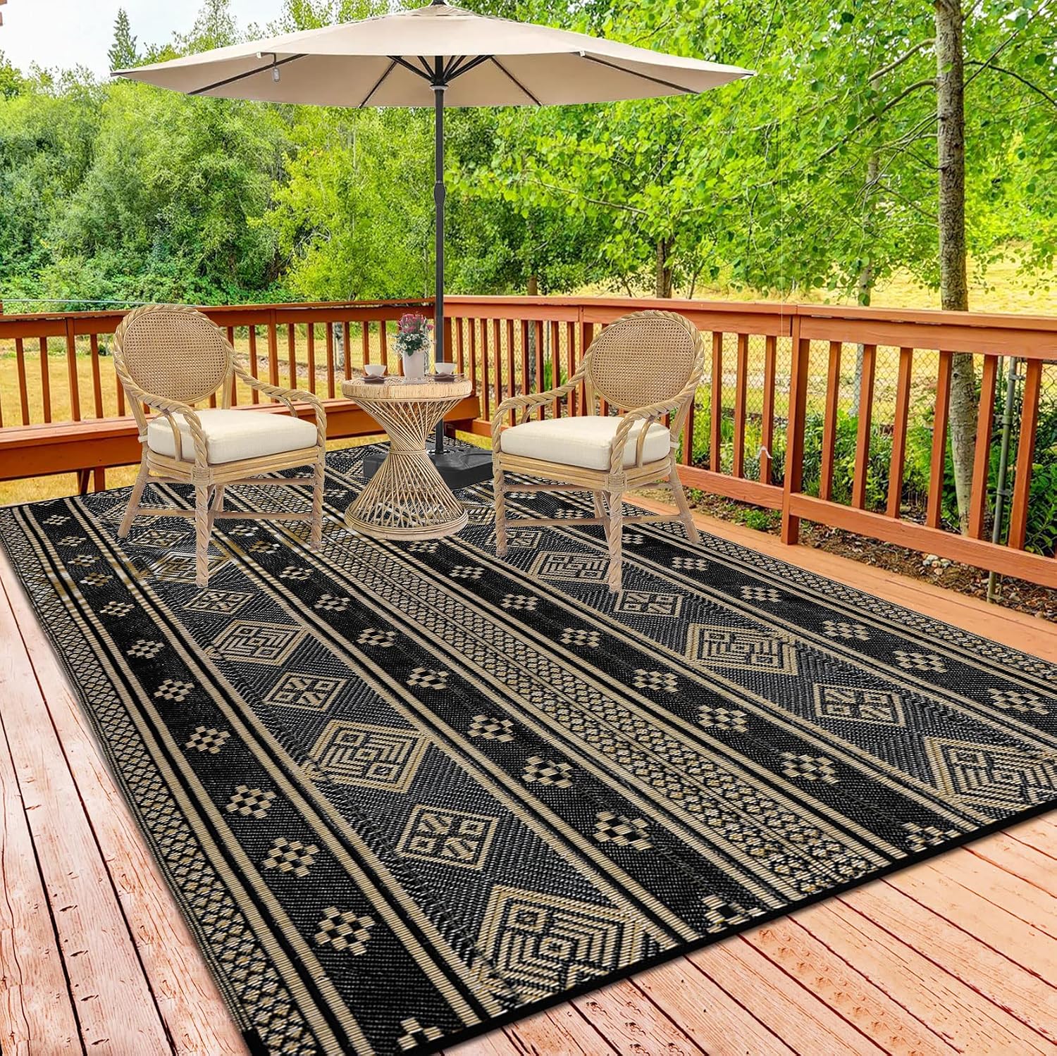 HiiARug Reversible Outdoor Patio Rug 5x8, Plastic Straw Rug RV Camping Rug Reversible Mats, Large Floor Mat and Rug for Outdoor, Patio, Backyard, Deck, Picnic, Beach, Trailer, Camping(Black)