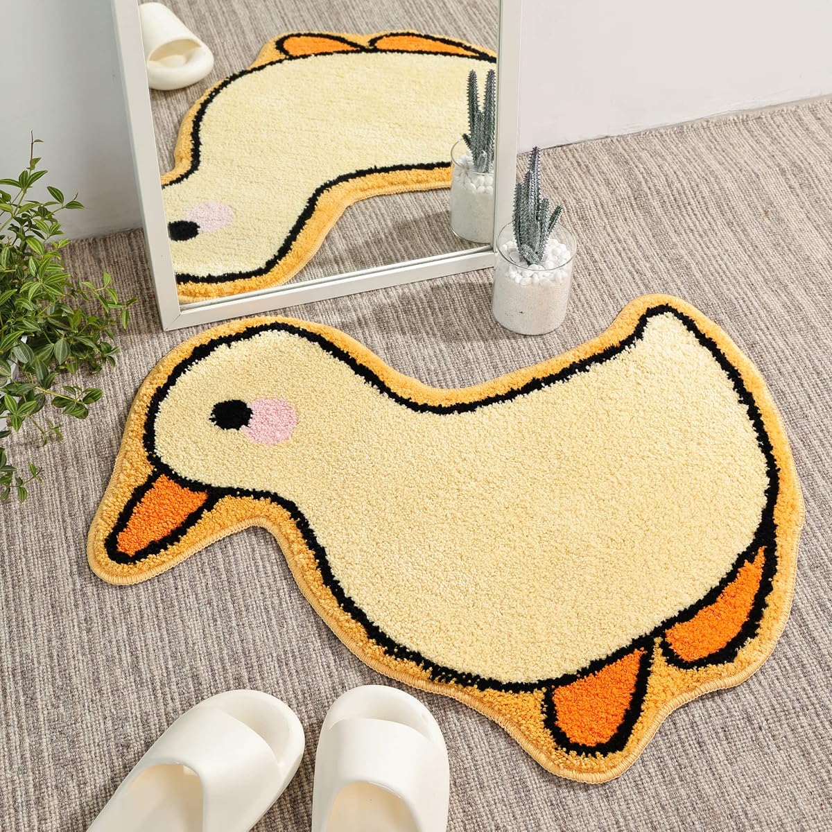 TRUEDAYS Duck Shaped Bathroom Rugs, Cute Animal Bath Mat, 25x26 Inch | Bathroom Decor, Soft Absorbent, Quick Dry, Machine Washable, Non Slip Bath Rugs for Bathroom Kitchen Bedroom