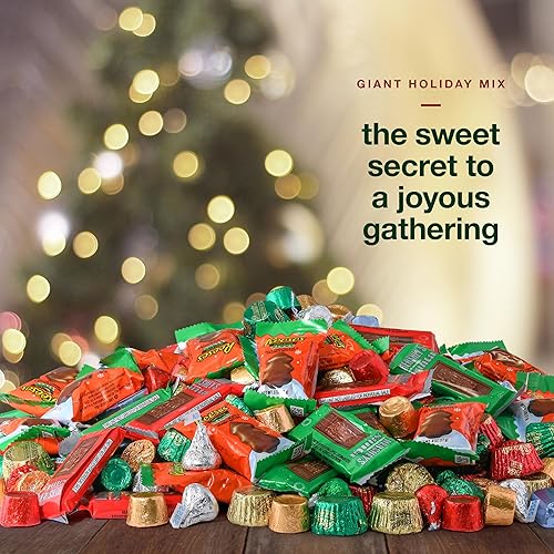 Miniatura 6 de Caramelos de Navidad  Surtido de 4 libras envueltos individualmente con árboles de mantequilla de maní, barras de chocolate de Papá Noel, besos y