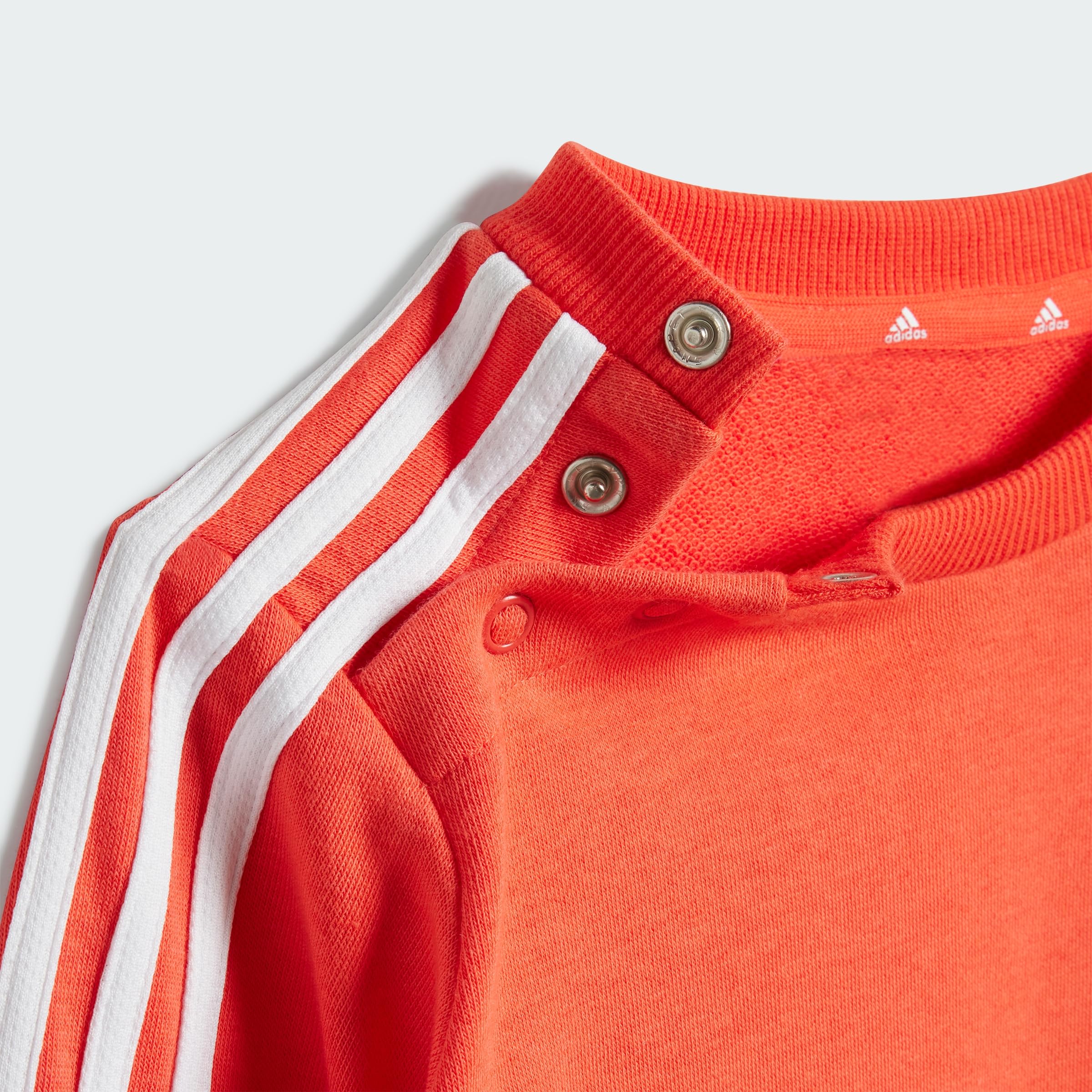 adidas Infants Essentials 3-Stripes Jogger Set, JOGGER JOVEN/BEBE Bebé, bright red/white,
