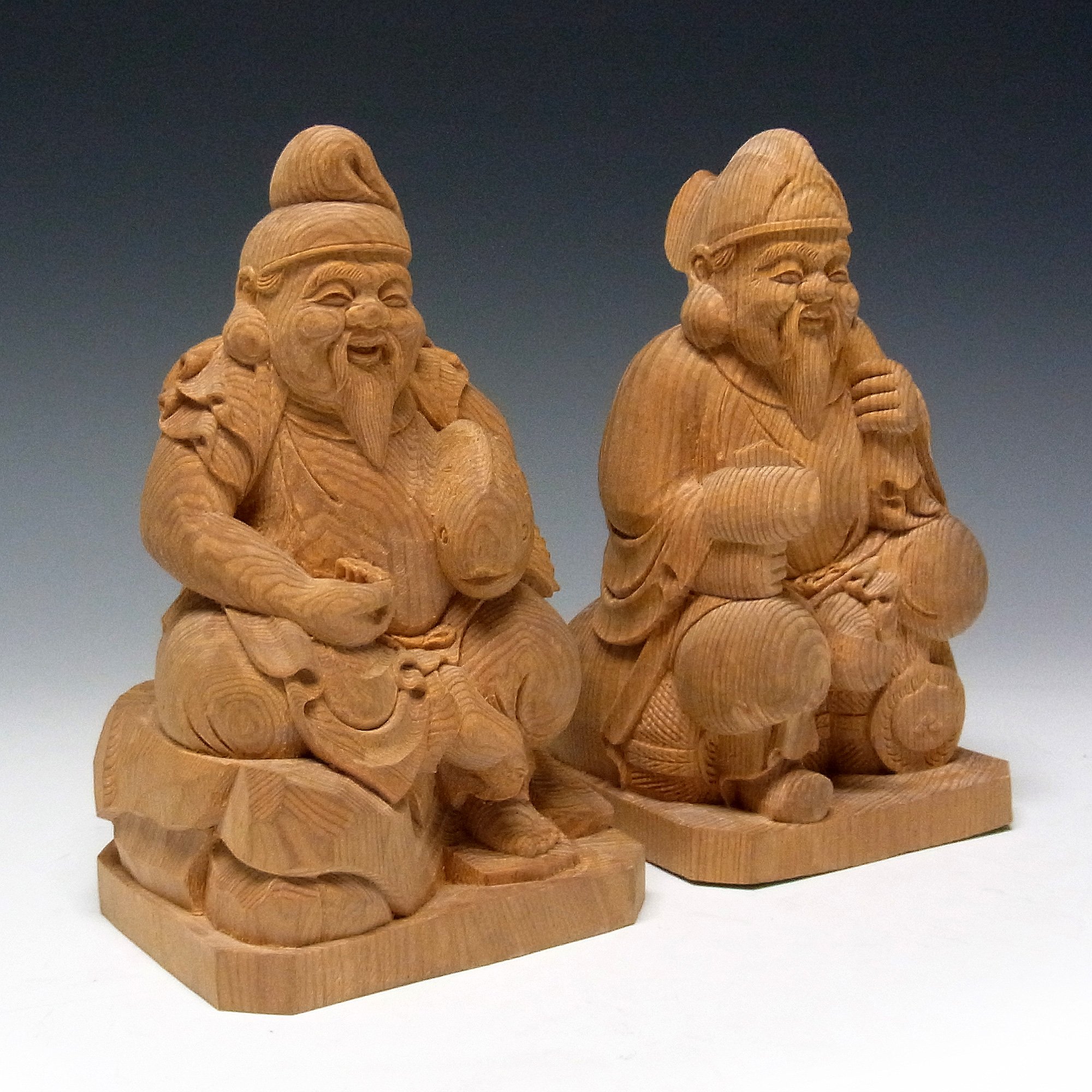 Amazon.co.jp: 楠 木彫り 恵比寿大黒 置物 16cm : ホーム＆キッチン