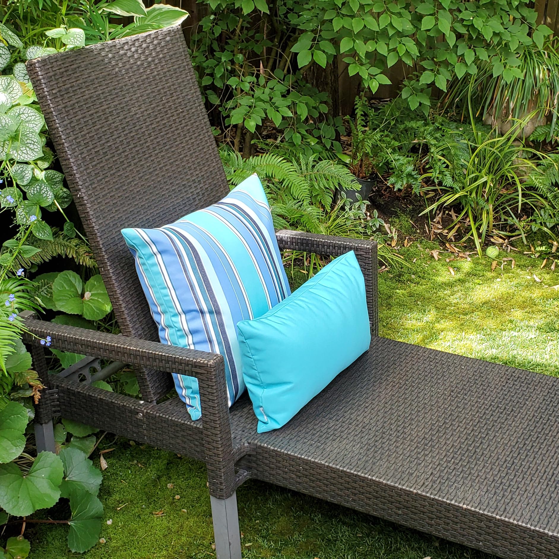 PILLOW DÉCOR Dolce Oasis Stripes 20x20 Outdoor Pillow