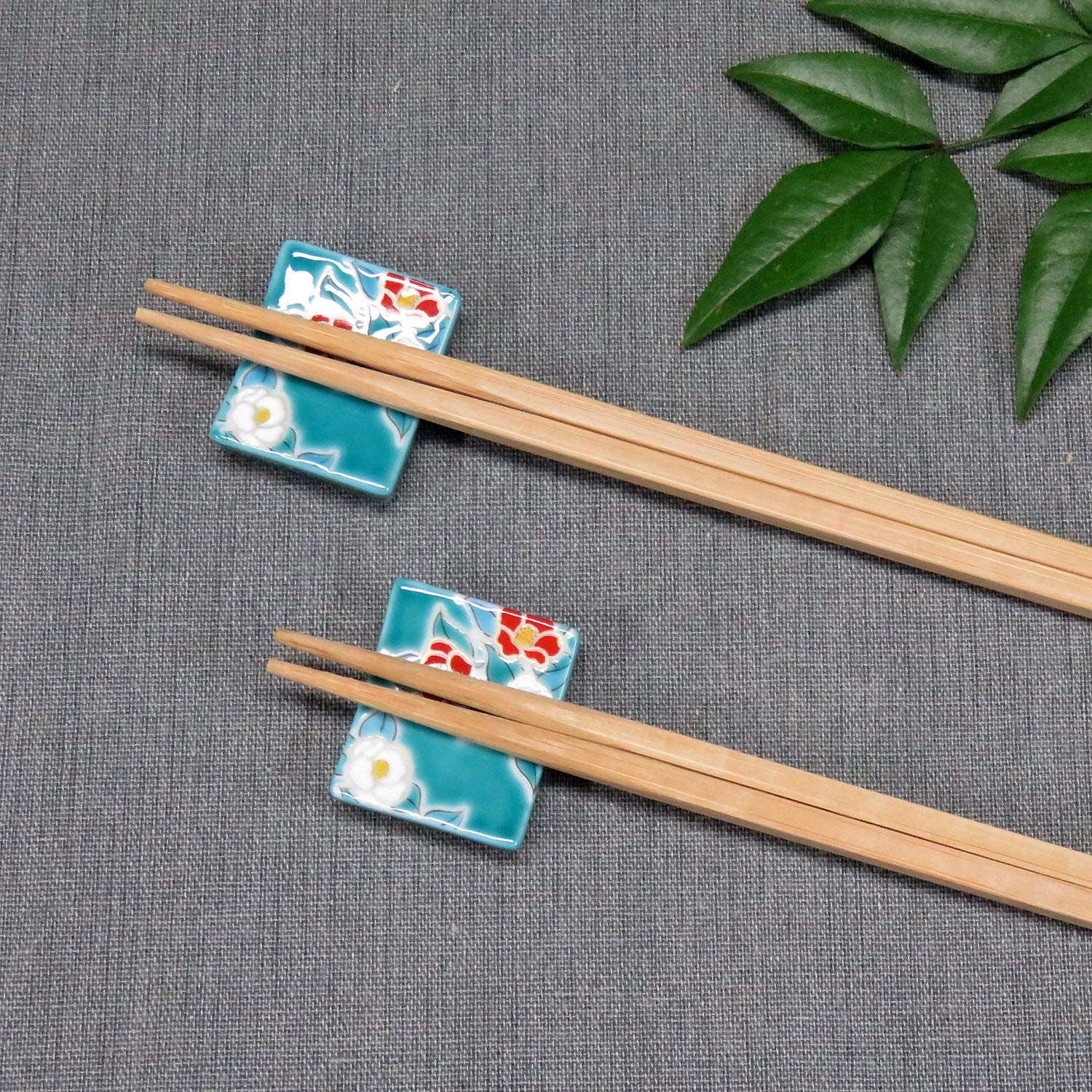 Chopsticks Rest Stylish Kutani Ware Pair Chopsticks Rest Set Camellia Pottery Cutlery Rest Made in Japan : Home & Kitchen