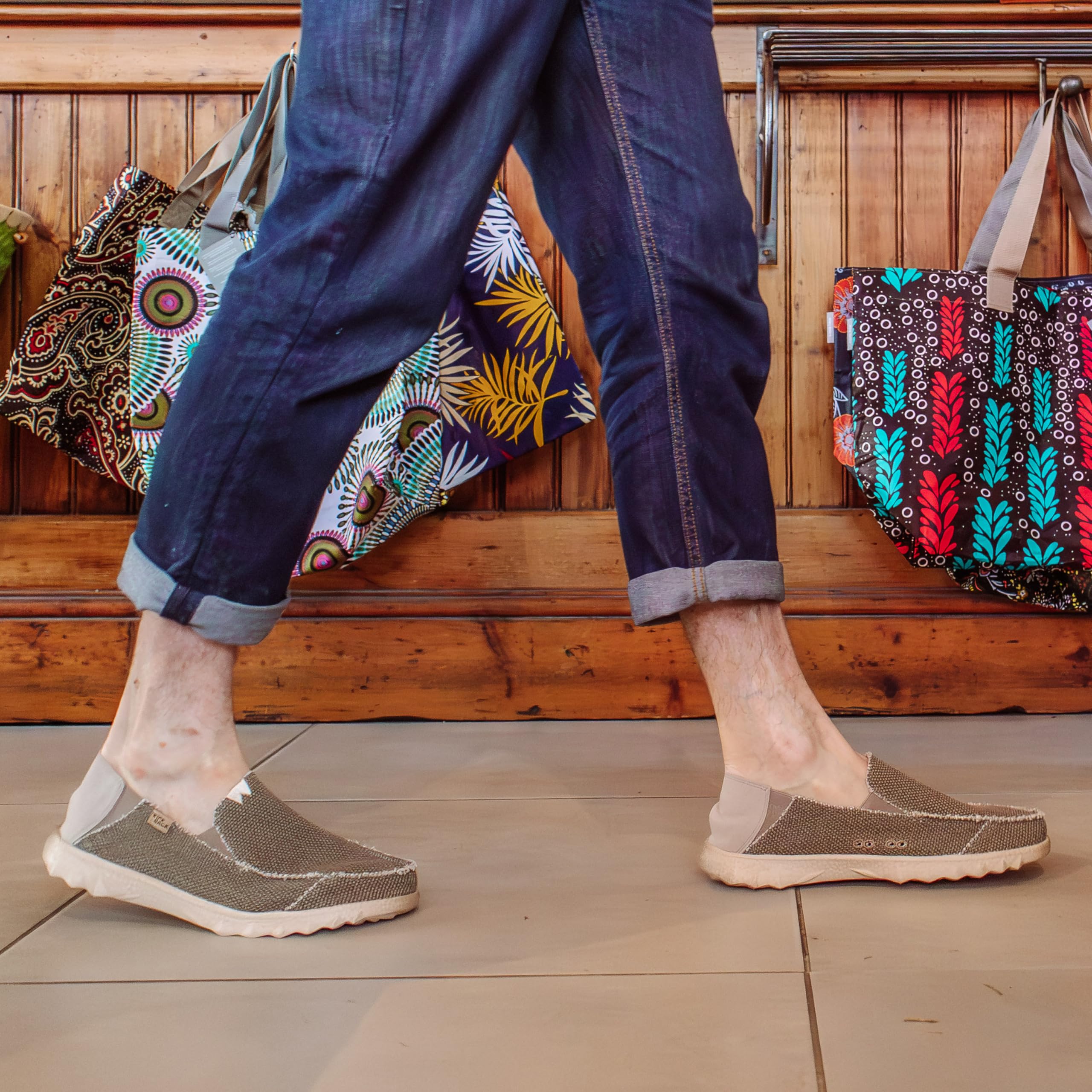Kickback Couch Classic Mocassini Slip‑On da Uomo in Tela – Scarpe Estive Casual per Viaggio e Spiaggia con Suola Antiscivolo – Calzata Confortevole per Comfort Tutto Il Giorno