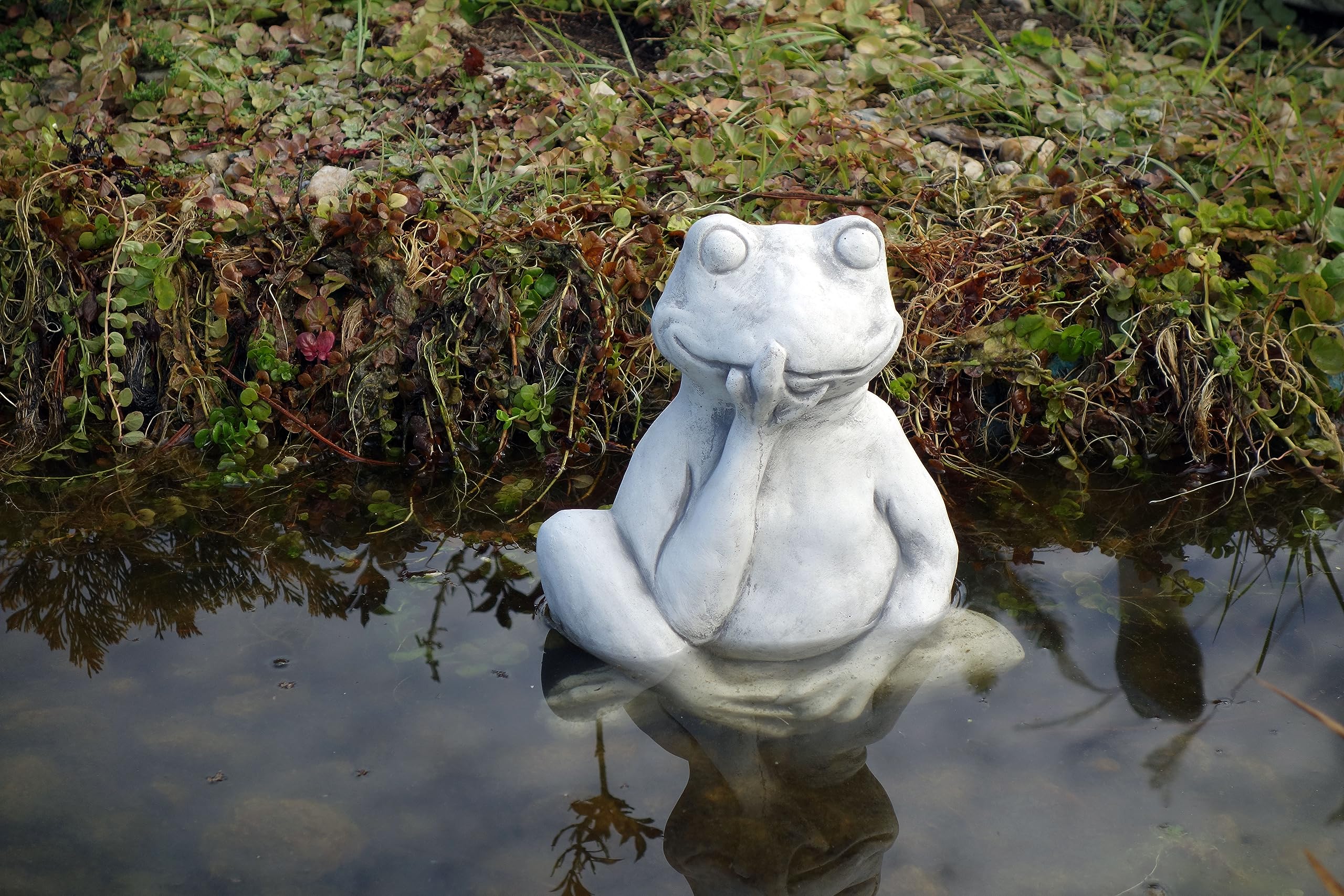 gartendekoparadies.de Masywna figurka kamienna, zabawna żaba, ropucha, wysokość 28 cm, 13 x 23 cm, szara, 8 kg, z odlewu kamiennego, odporna na mróz