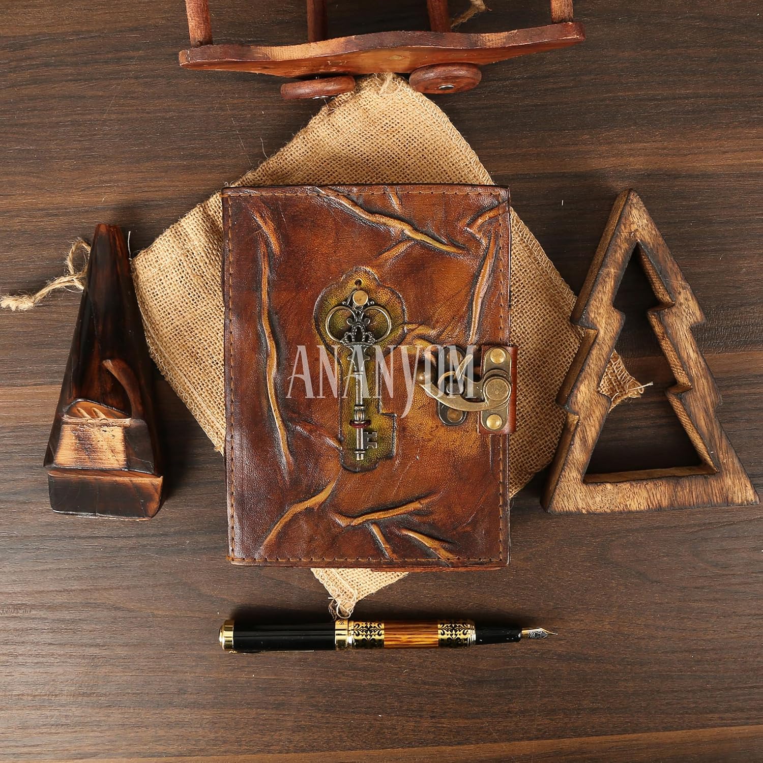 Handmade Leather Journal, Brown, Antique Key Design Notebook Diary, Sketchbook with Brass Clasp Lock, Embossed Journal for Men & Women, Office Journal Handmade Unruled 200 Pages, Size 8 (L) x